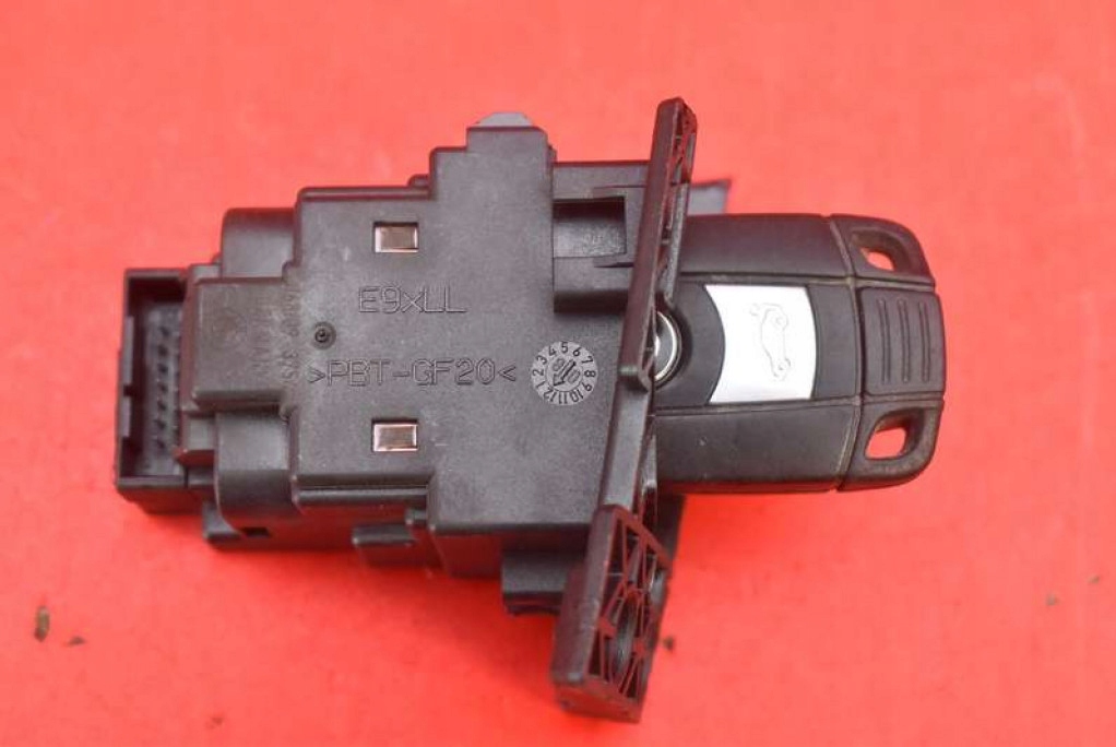 ignition key button 6954719 BMW E90 E91 2.0 D 143 KM LIFT 08-13