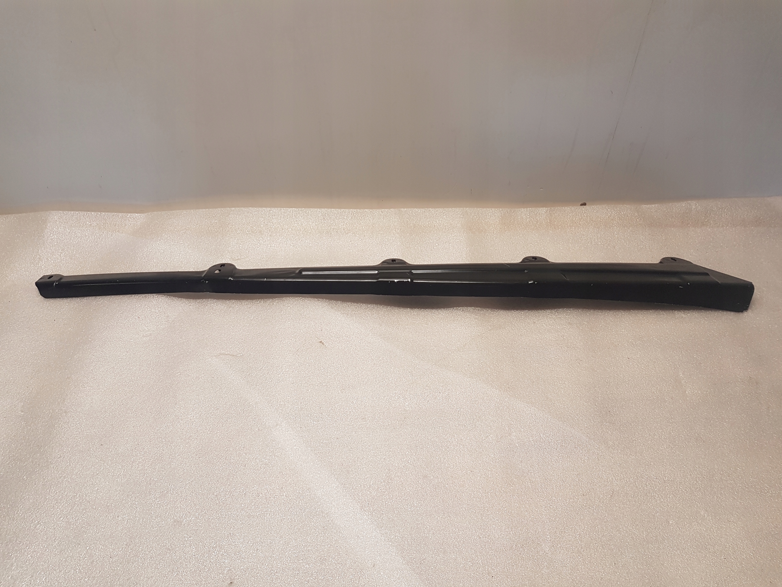 bumper bracket front MASERATI QUATTROPORTE 067216900