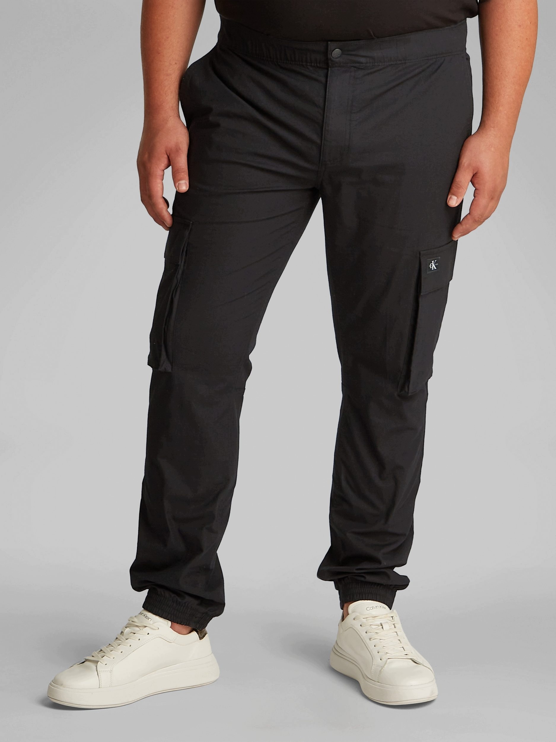 Calvin Klein Jeans Joggery Kalhoty Cargohose Plus J30J327579 Beh W46 4XL