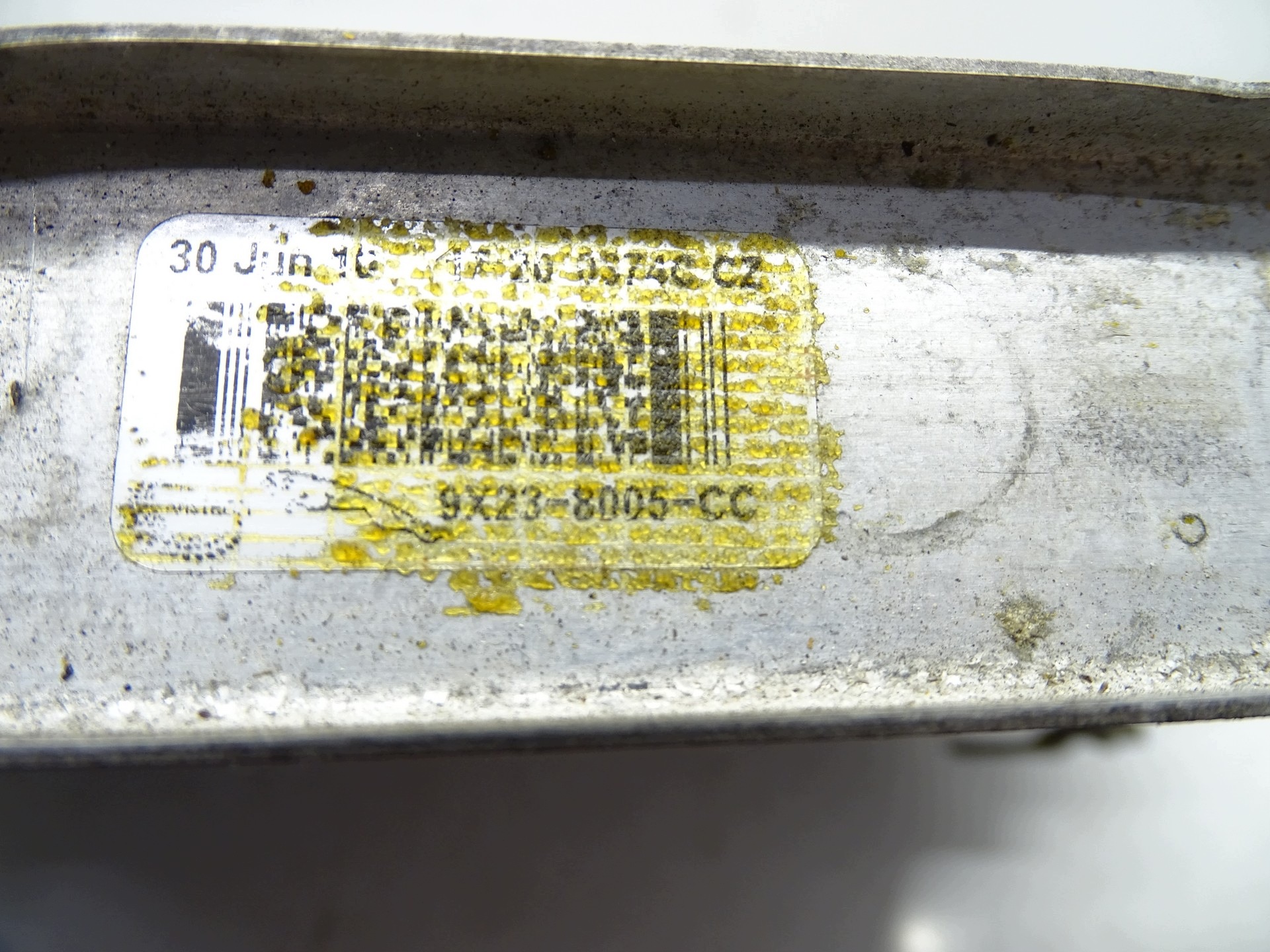 water cooler JAGUAR XJ X351 9X23-8005-CC