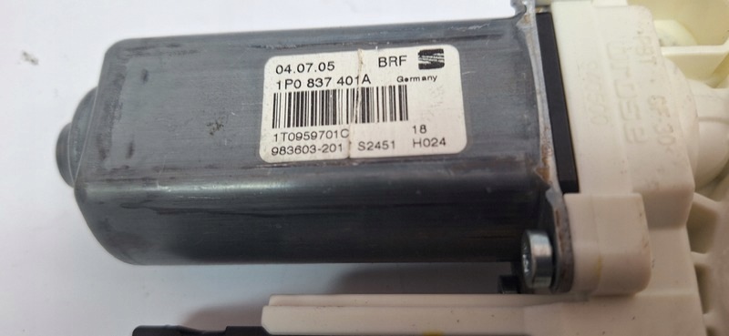 mini motor windows left front SEAT LEON II 1K0959793H