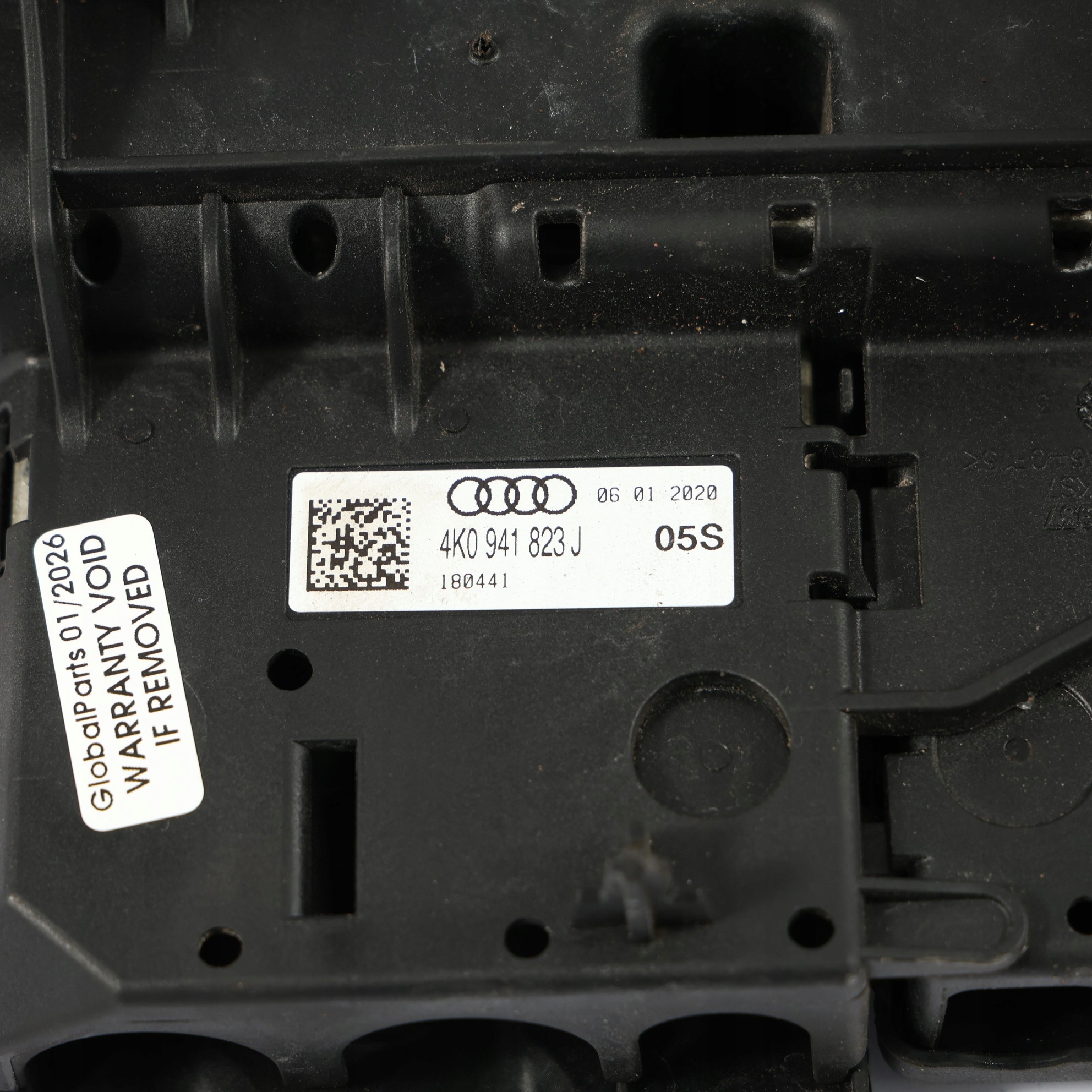 Audi A6 C8 модуль распределитель 4K0941823J
