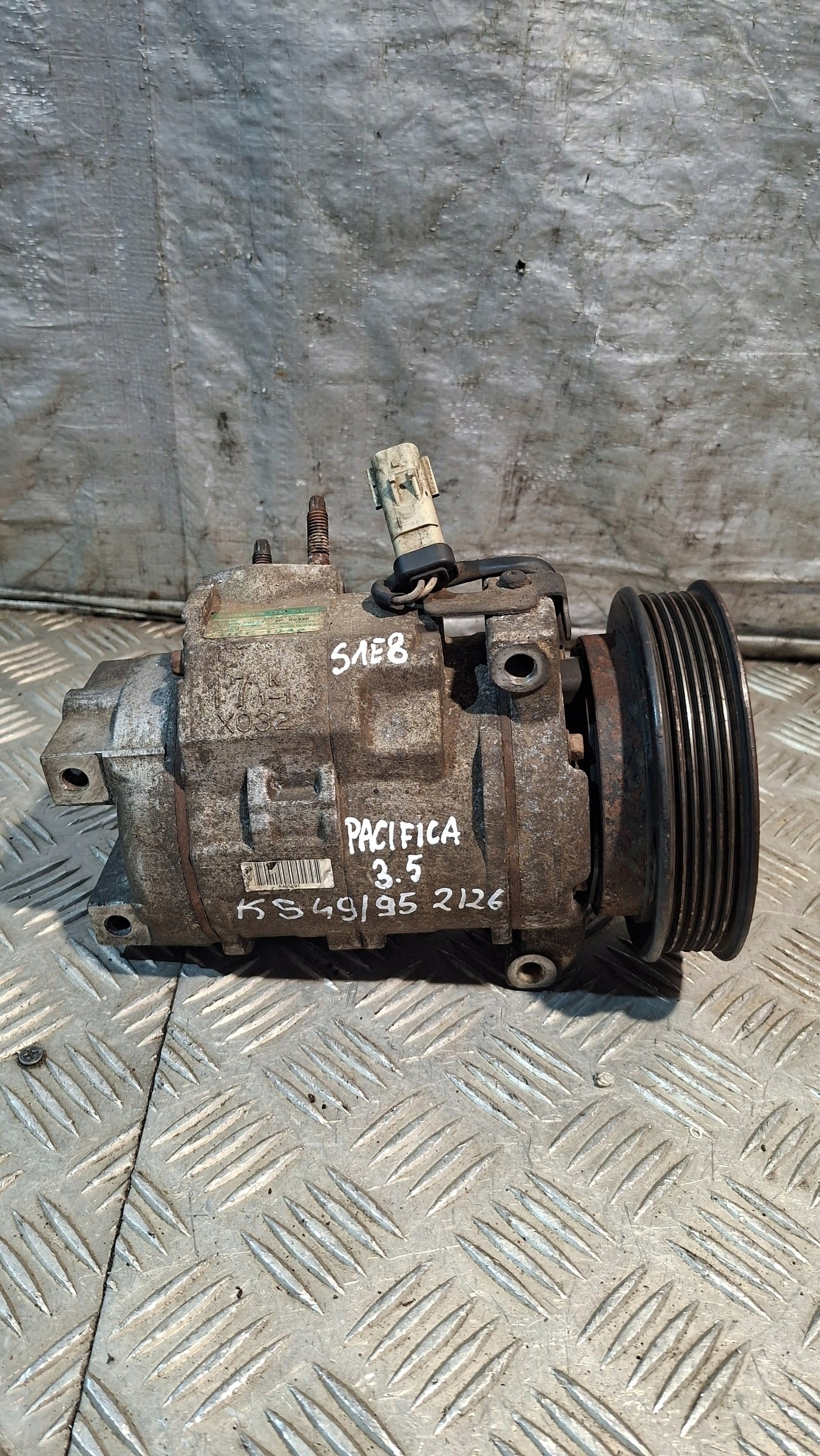 Compresseur Climatisateur air conditionné CHRYSLER PACIFICA 3.5