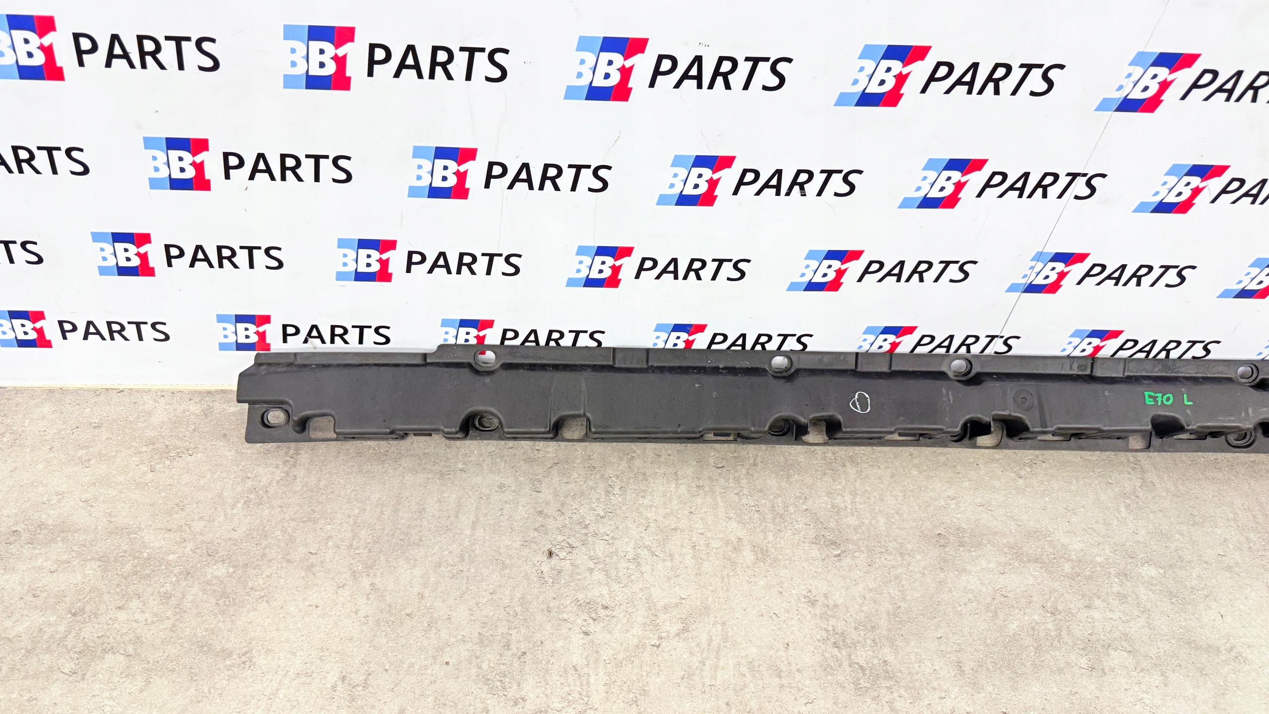 BMW E70 X5 Support Support plaque Couvertures PROGOWEJ Moulage LEWEJ 7207195