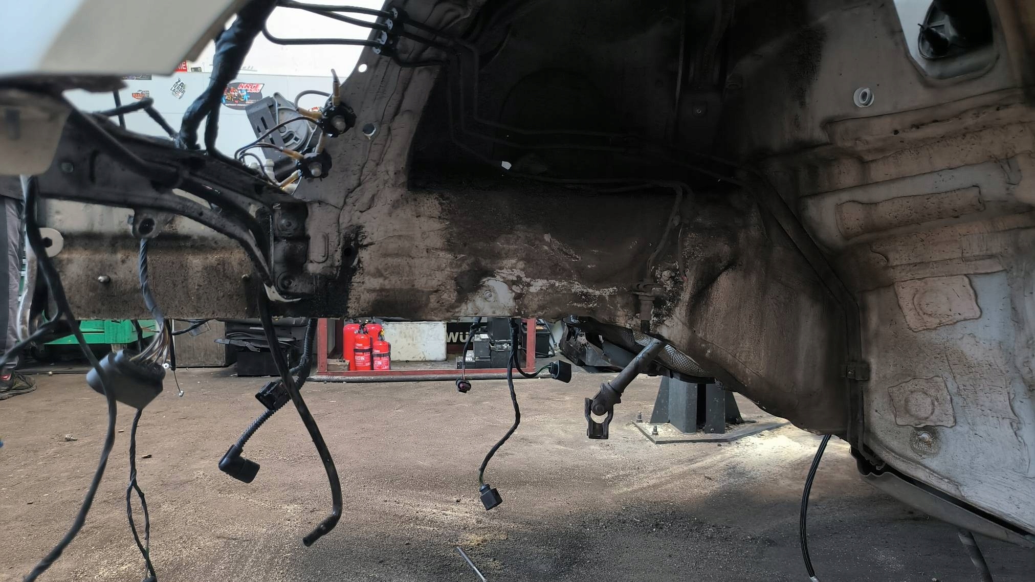 TERMINALE PODLUZNICY AUDI A4 B9 S-LINE