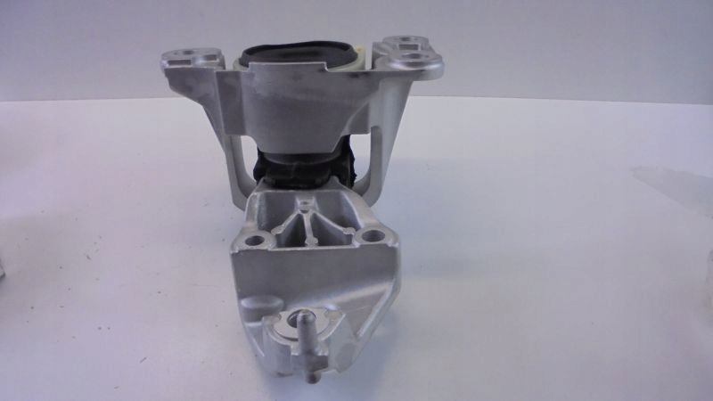PODUSZKA SILNIKA RENAULT MEGANE III 1.5DCI Numer katalogowy części 112100020R