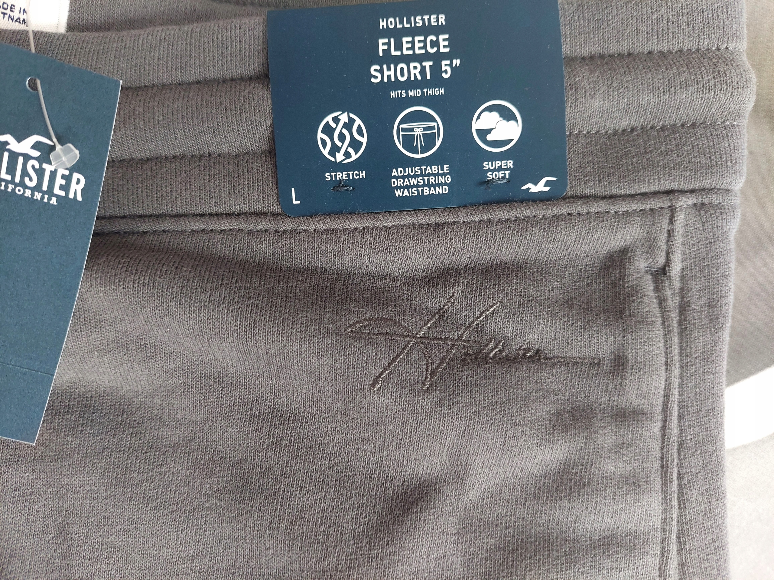 Hollister by Abercrombie - Terry Fleece Shorts - L Rozmiar L