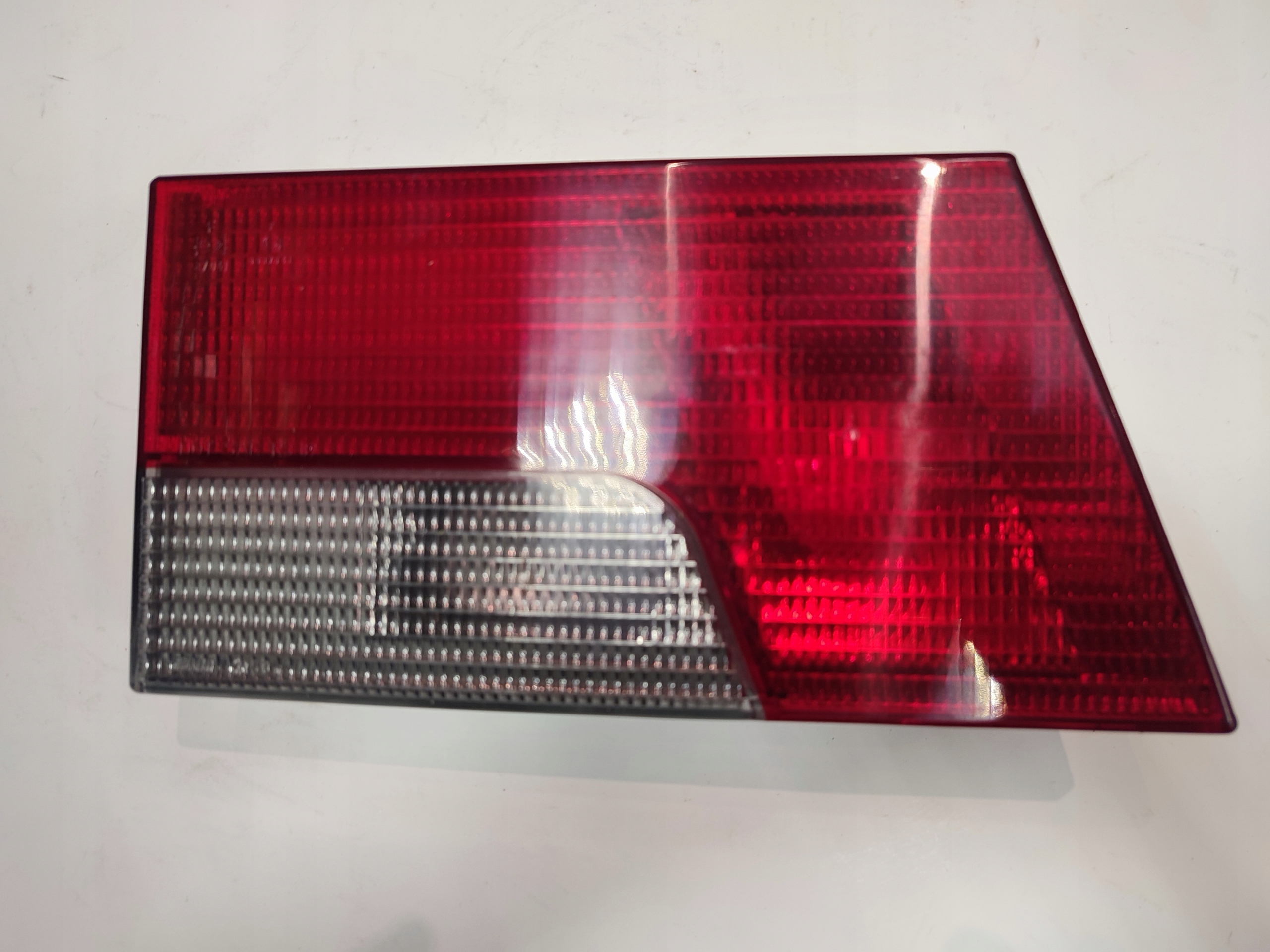 фонарь левый peugeot 405 87-92r