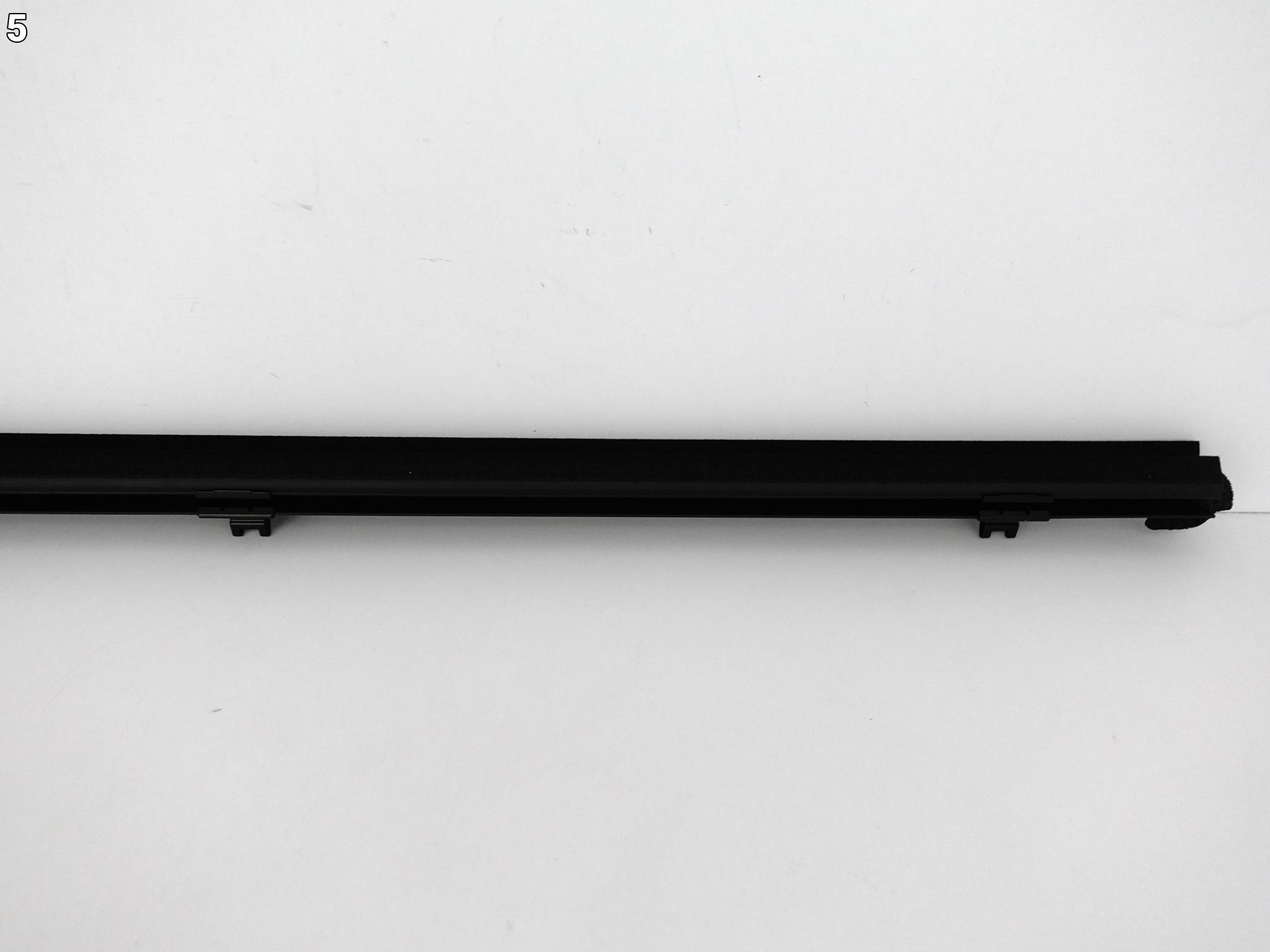 TOYOTA 4RUNNER 10-23 moulding dust windows right front 68171-60090