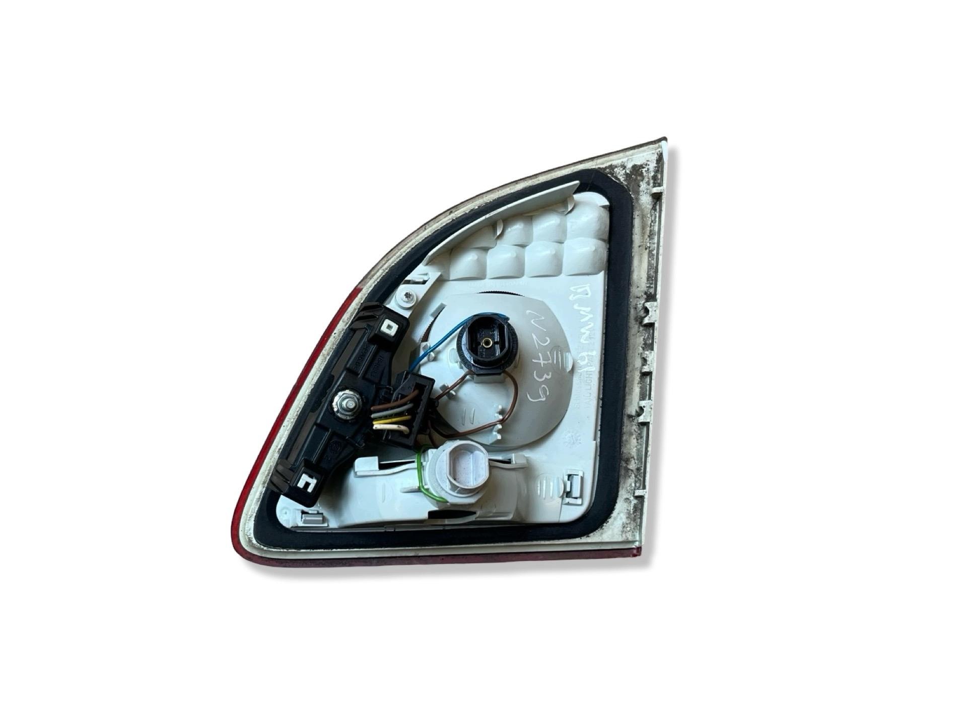 light rear to the bonnet left side BMW 5 E60/E61 facelift E61 2009 7177697