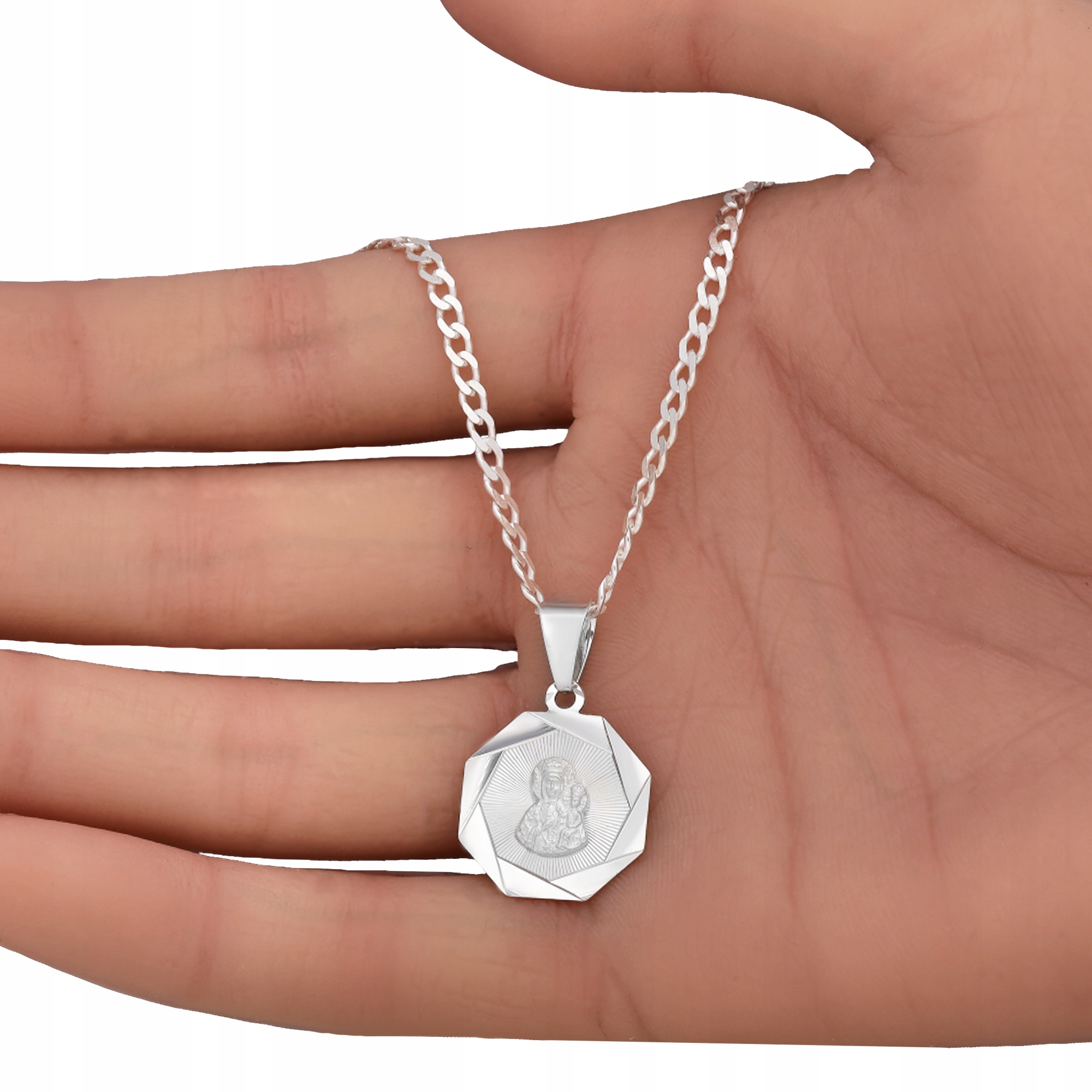 CZARNA MADONNA Z DZIECIĄTKIEM JEZUS MEDALIK OWALNY Marka Silvex