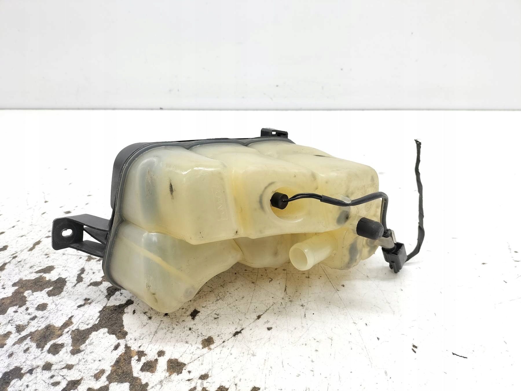 VASCHETTA Serbatoio acqua 6G91-8K218-D2L4A Volvo XC 60 e (2008- )