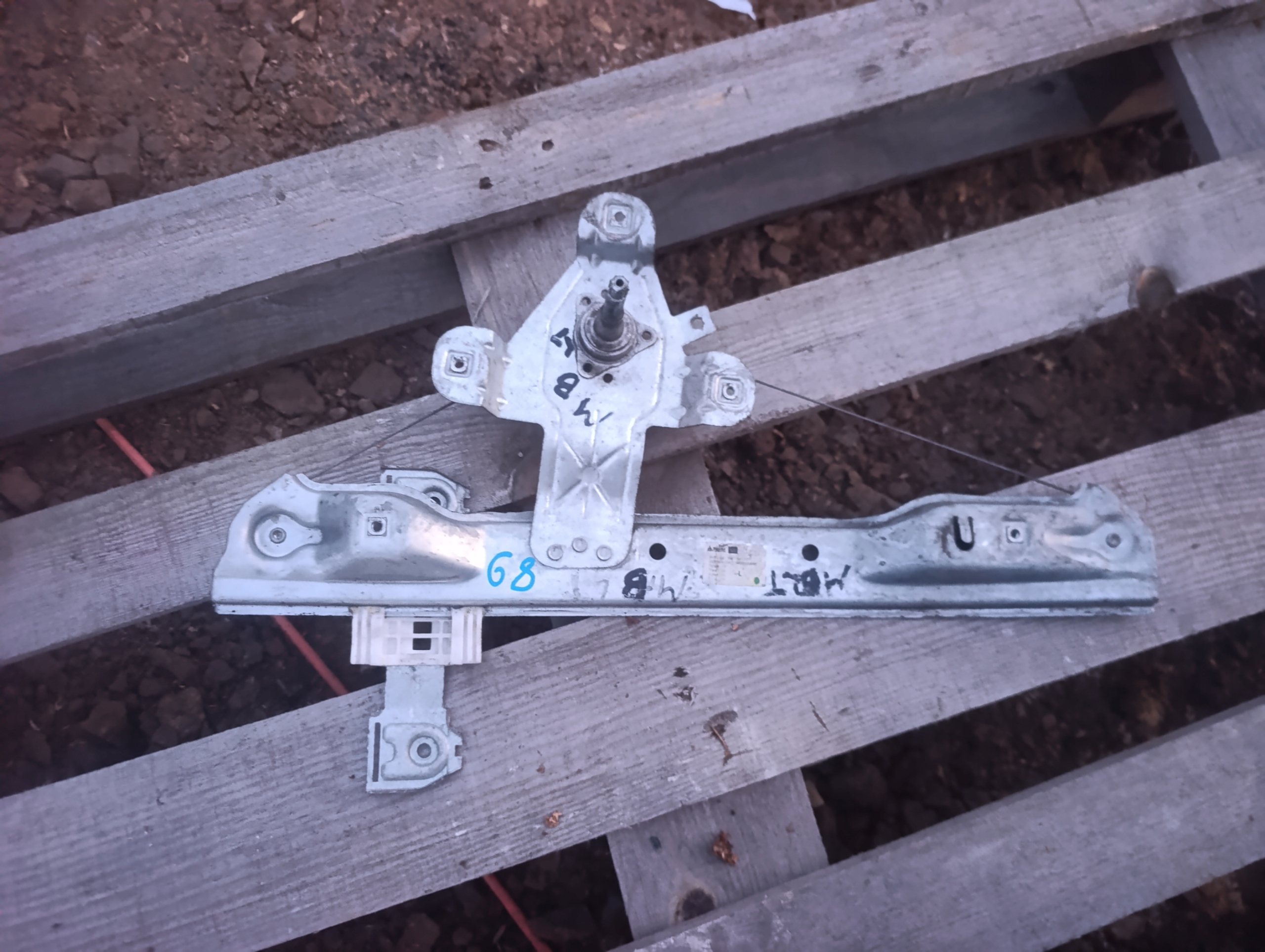 mechanism window regulator left rear part left rear OPEL MERIVA B 13265804