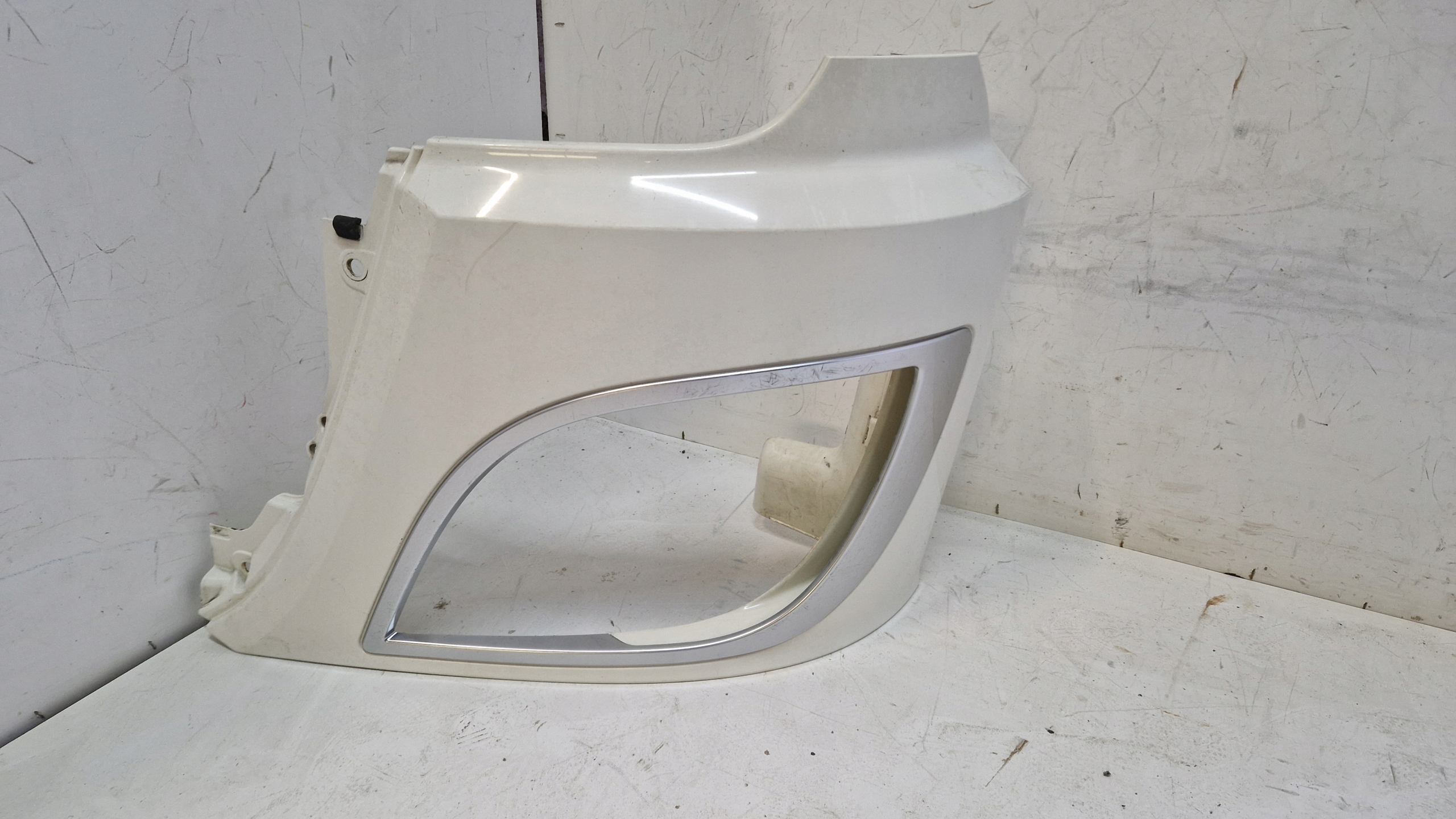 Окуляр покрытие лампы угол daf xf 106 2046229