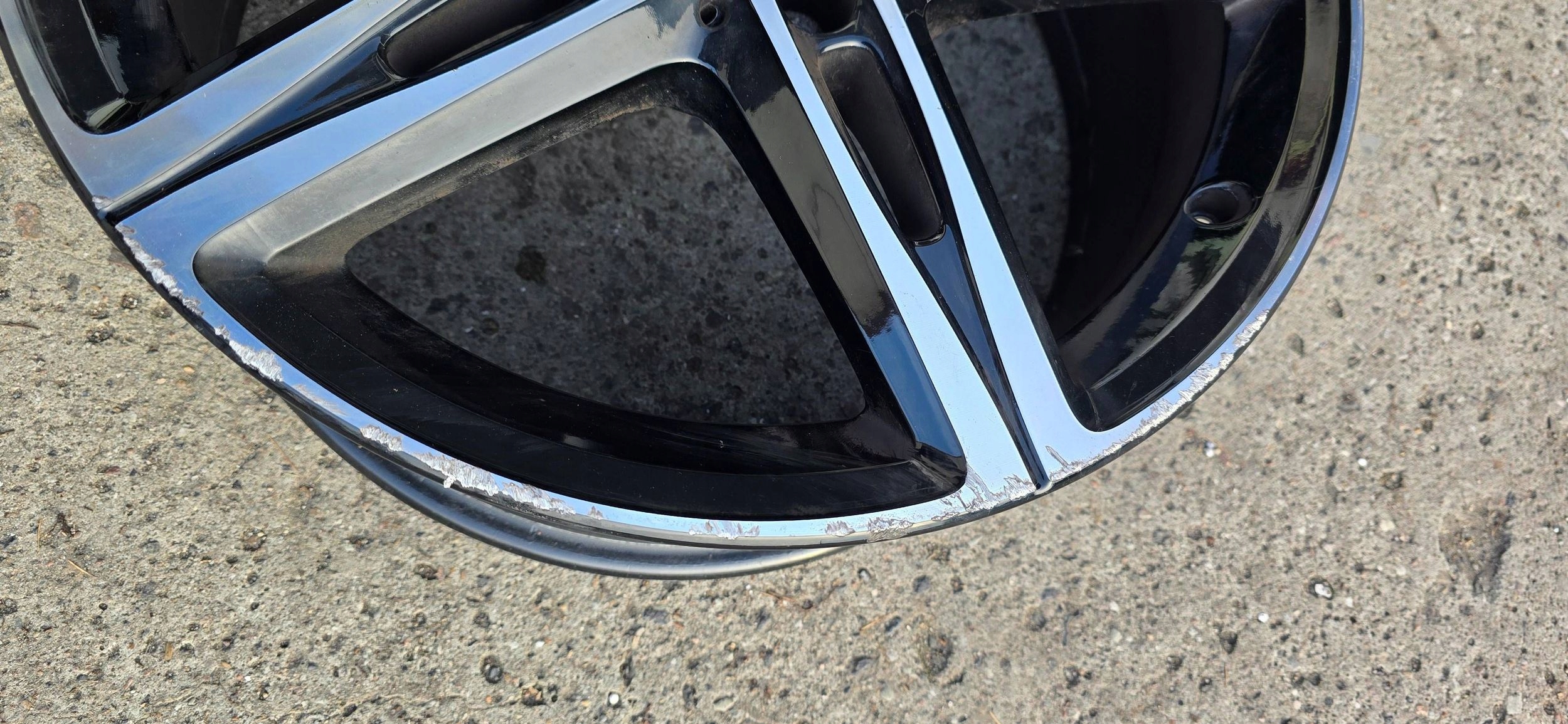 Mercedes A-kl a177 disk 18 cali 5x112 7.5J et49