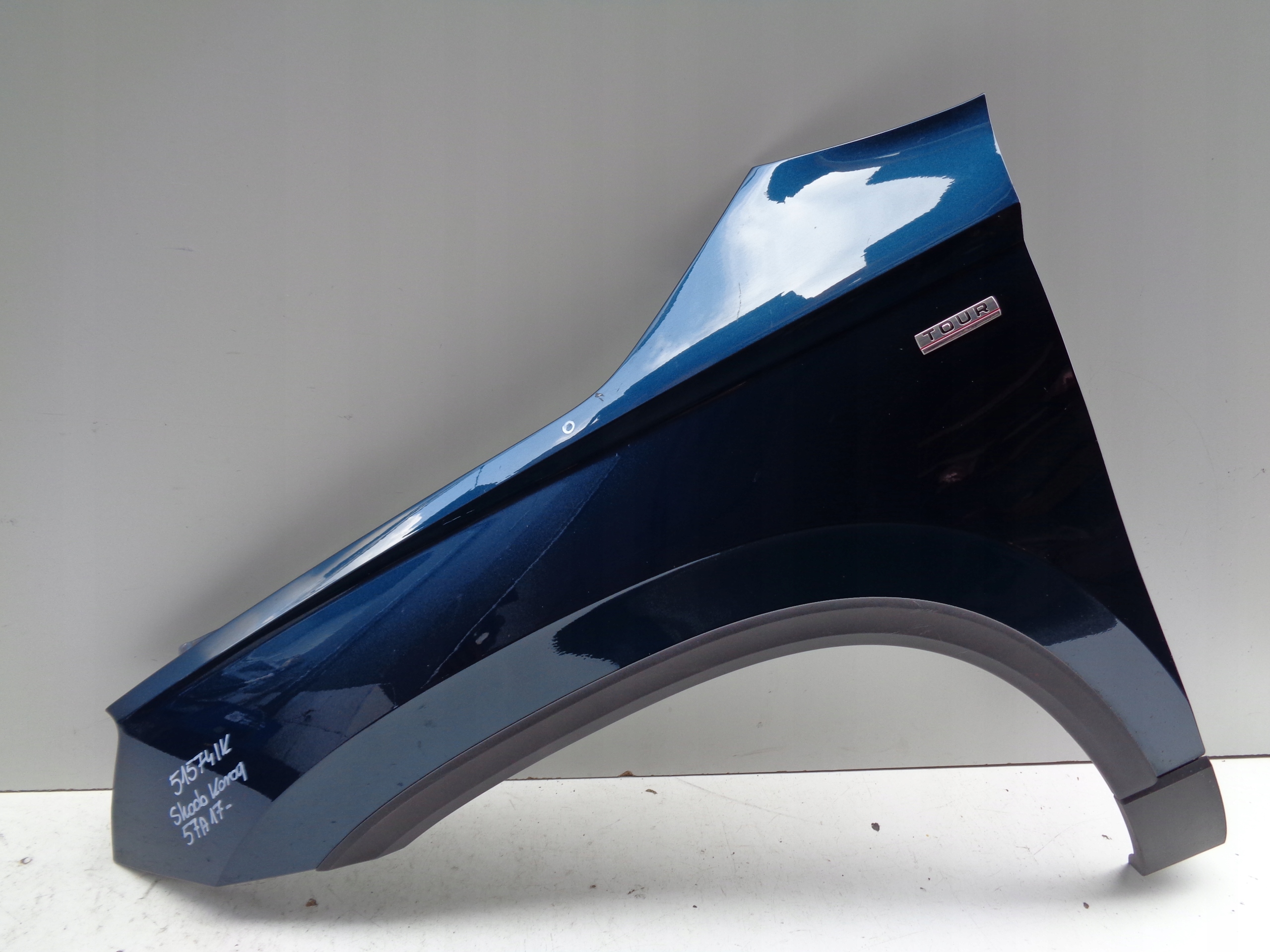 fender left front SKODA KAROQ 57A 17- NR 51574