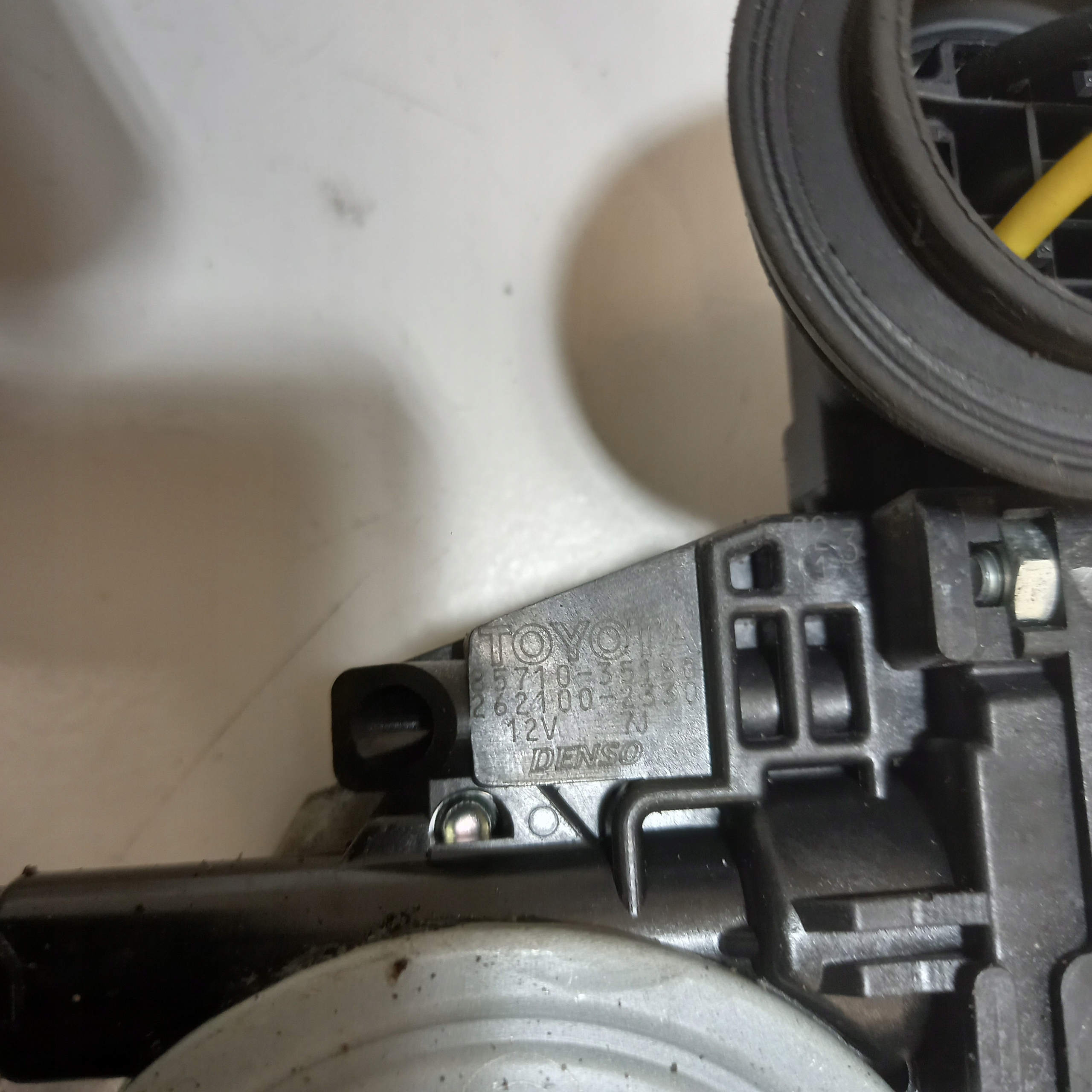 ELE mechanism windows right front TOYOTA COROLLA E15 85710-35180