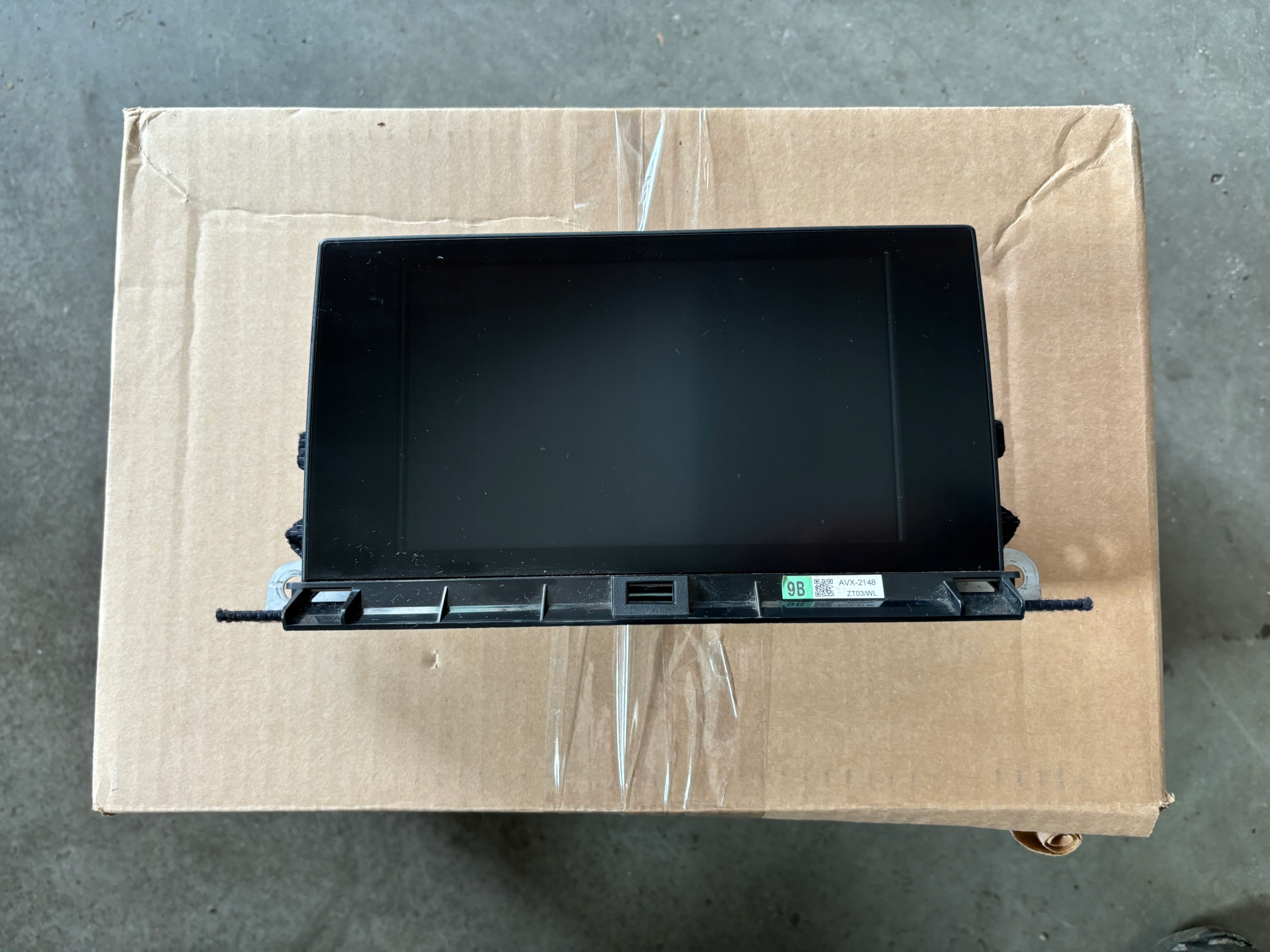 экран дисплей lexus NX 300H IV 8611078022 2015-20