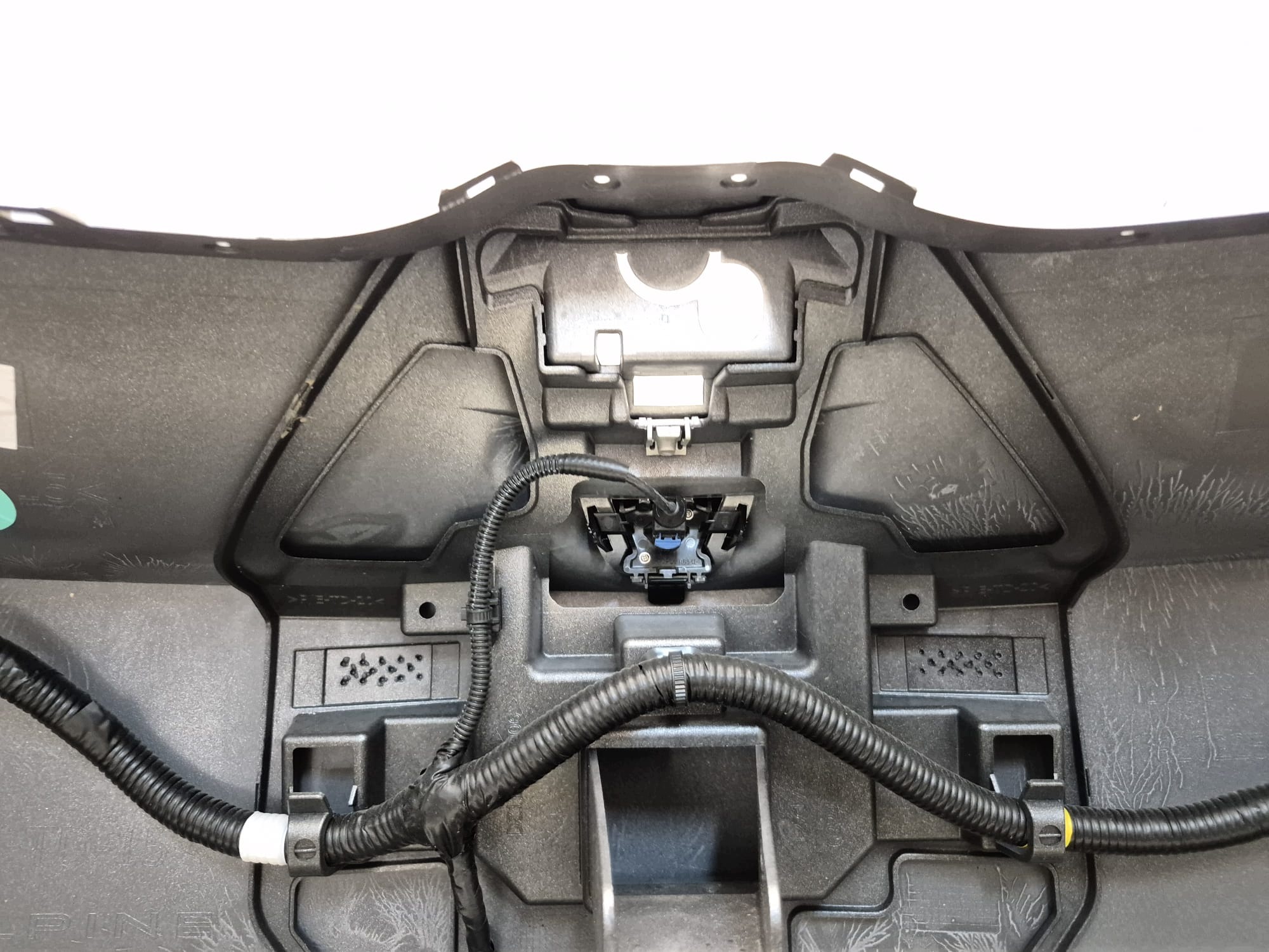 ALPINE A390 26- bumper front front complete KAMERA PDC RADAR 620225390R