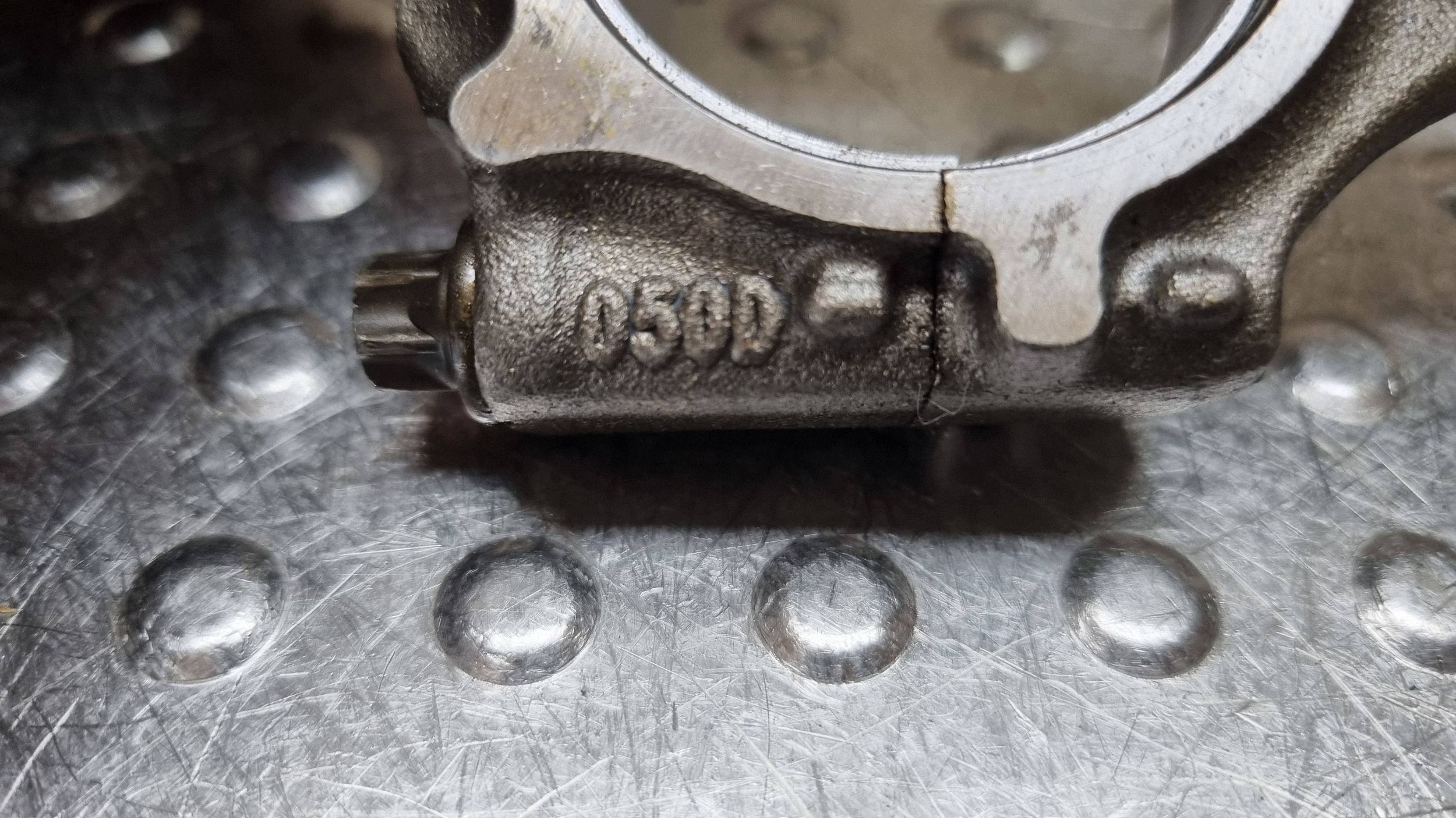 pistone biella 81L63 E80 050D A3 8P OCTAVIA II GOLF V TOURAN LEON II 1.6 8V