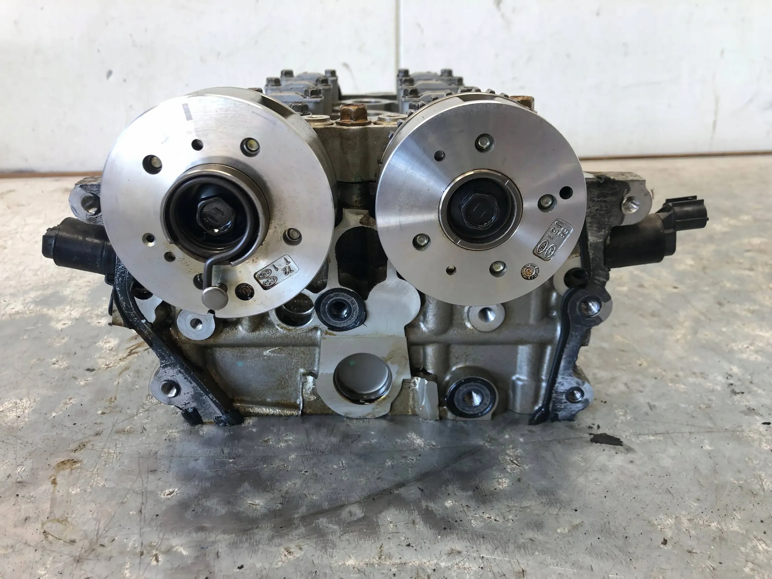 hlava vačky 1.2 G4LA KIA RIO IV