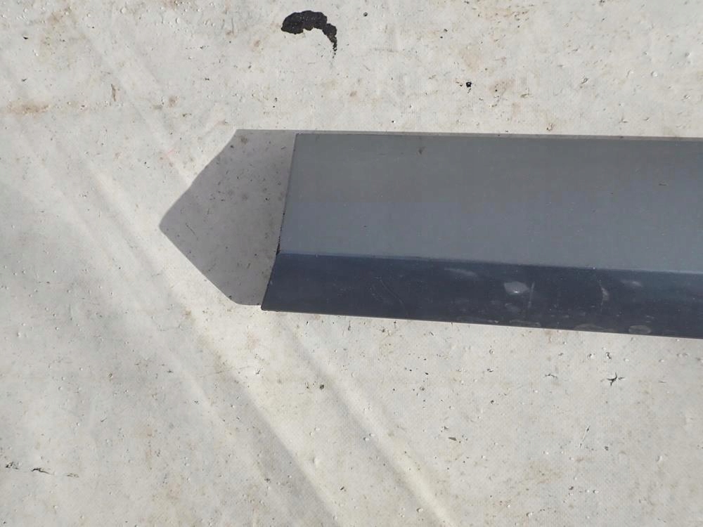 SKODA SUPERB III 3 15-23 moulding door right front