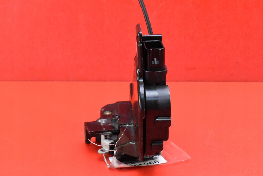 lock door right front front EU 30753663 VOLVO V50 1 and 03-11