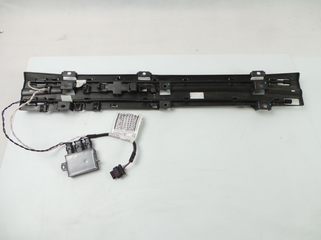 670033698 670034376 - Датчик відкривання задньої кришки Maserati Ghibli