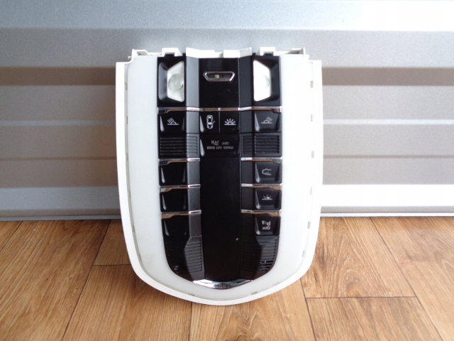 PORSCHE Cayenne 7p5 лампочка внутренний