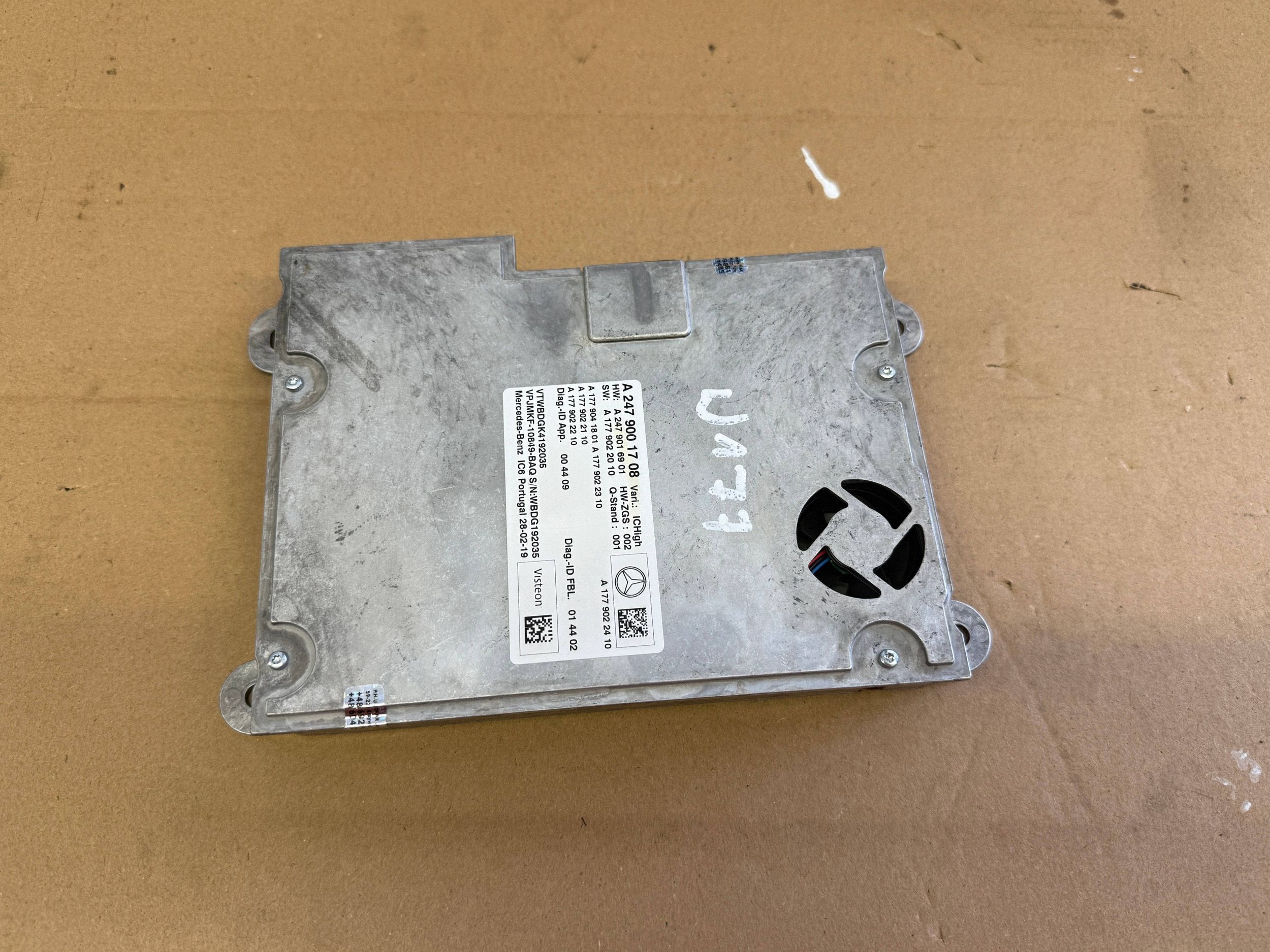 MERCEDES A classe W177 module unité de commande électronique uce compte tours A2479001708