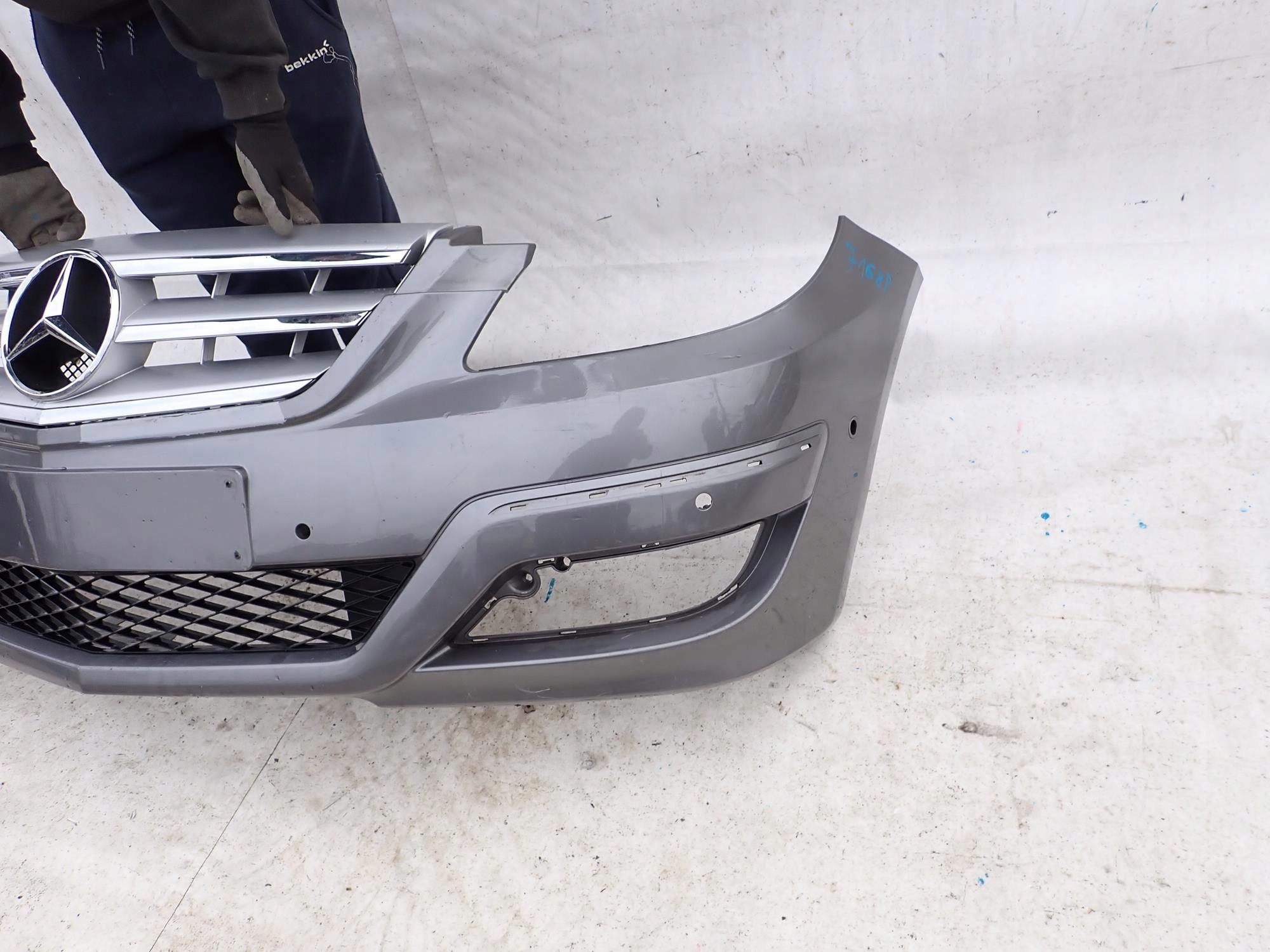 MERCEDES B-KLASA and 1 W245 LIFT 08-11 bumper front front PDC