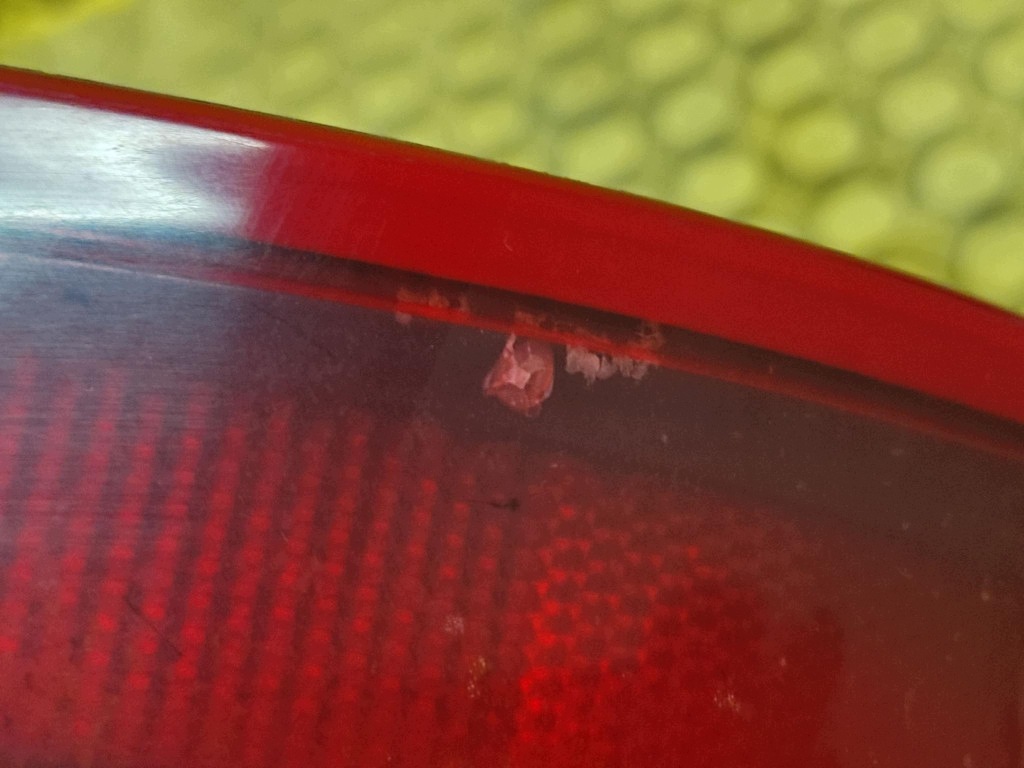 NISSAN PRIMERA P12 KOMBI light right rear part