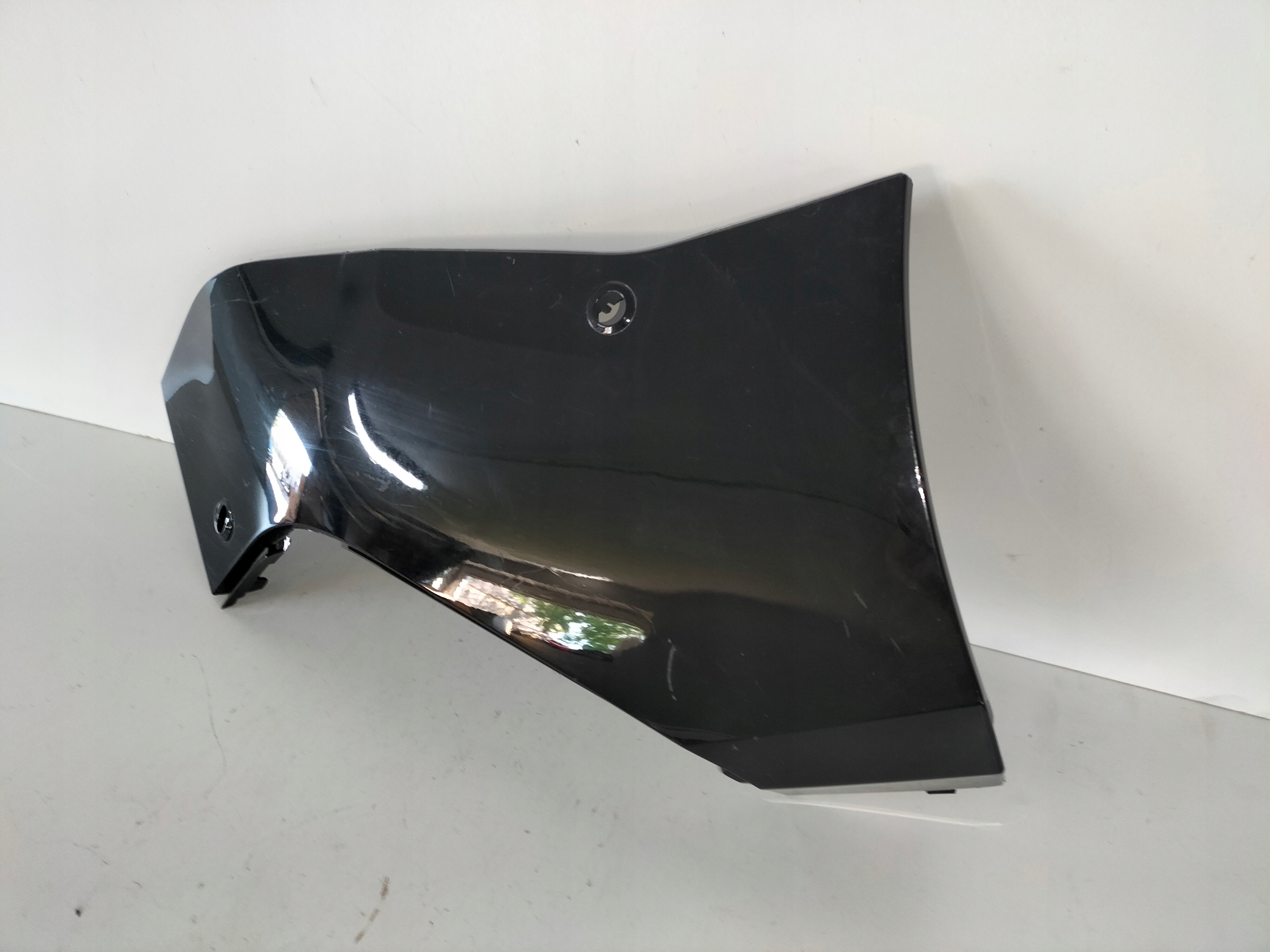 COUVERTURE PARE CHOC ARRIÈRE DROIT BMW IX I20 21