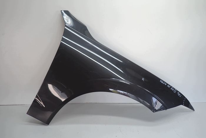 VOLVO XC60 II 16- fender right front front