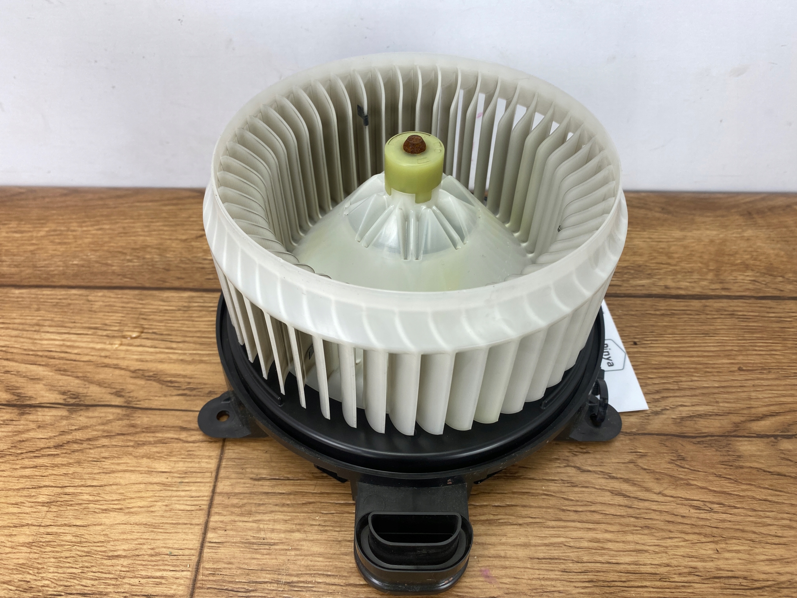 ventilátor topení Chevrolet Camaro VI 2016+