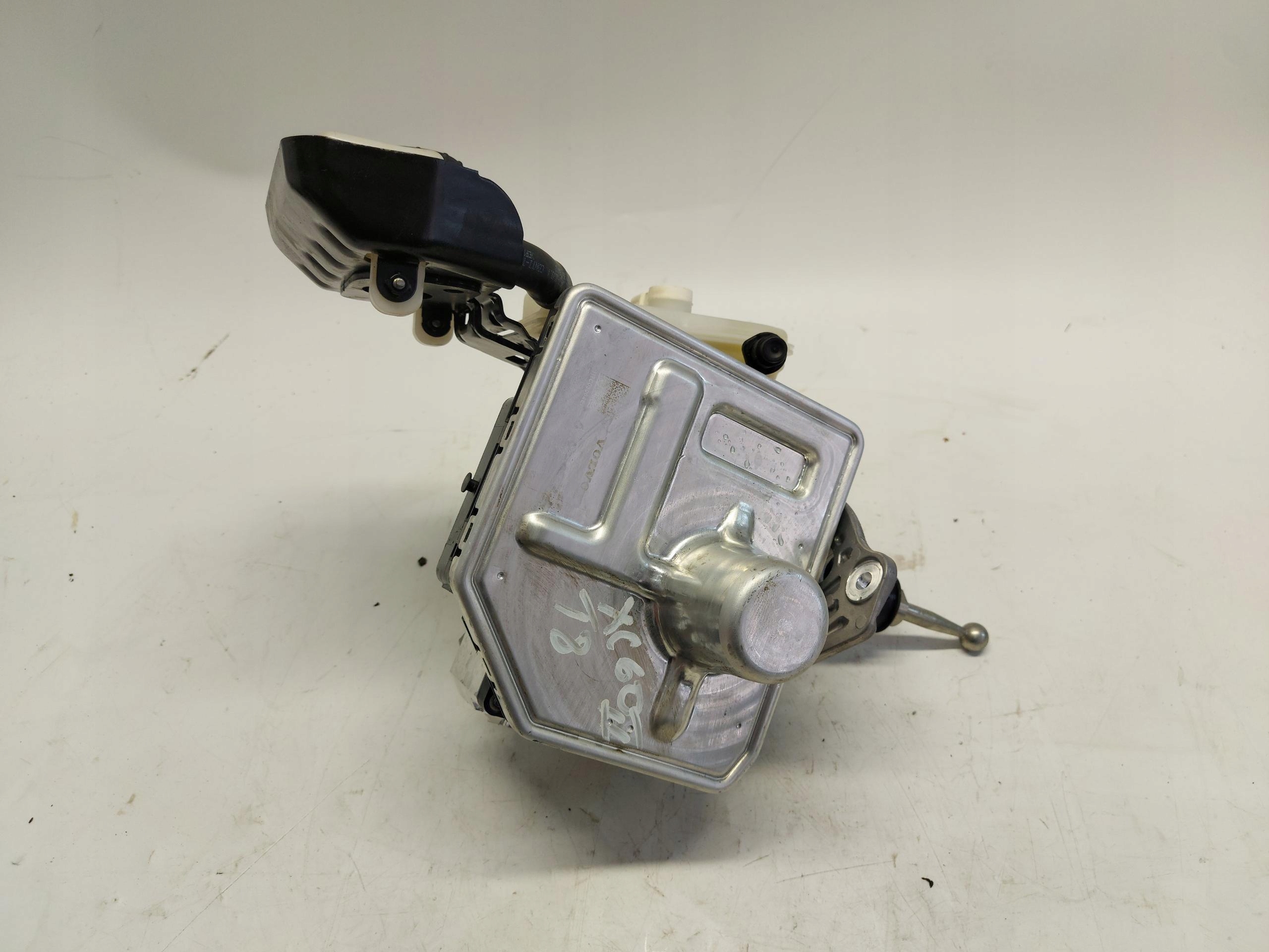 VOLVO XC60 II T8 Servofreno servo ABS 31680342