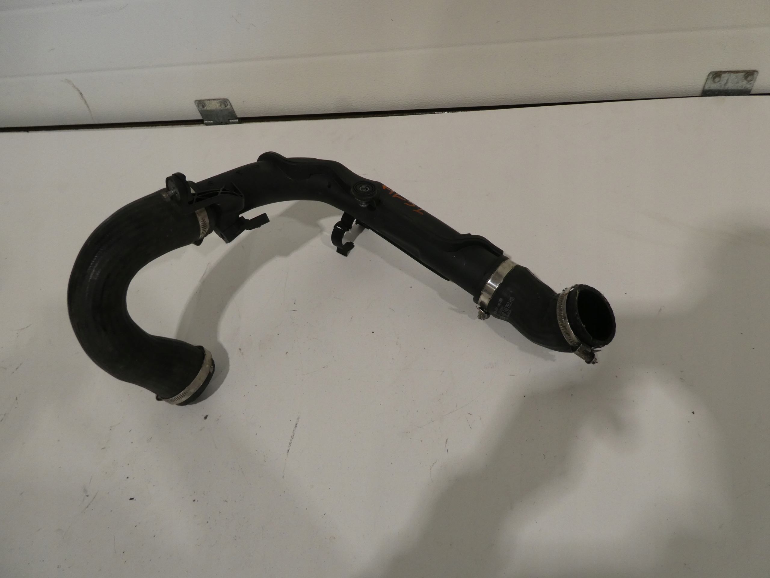 AUDI VW SEAT SKODA pipe air 1K0145770AE