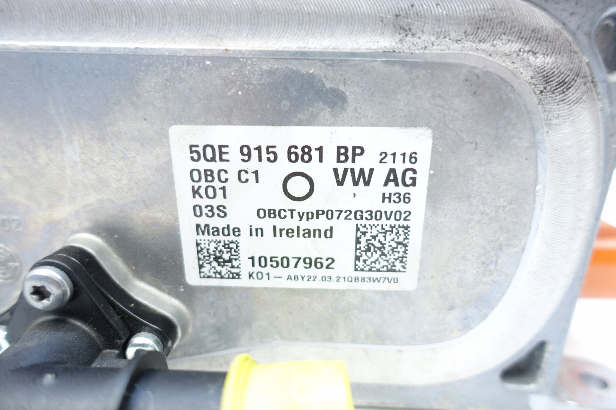 module STACJA LADOWANIA LADOWARKA VW 5QE915681BP