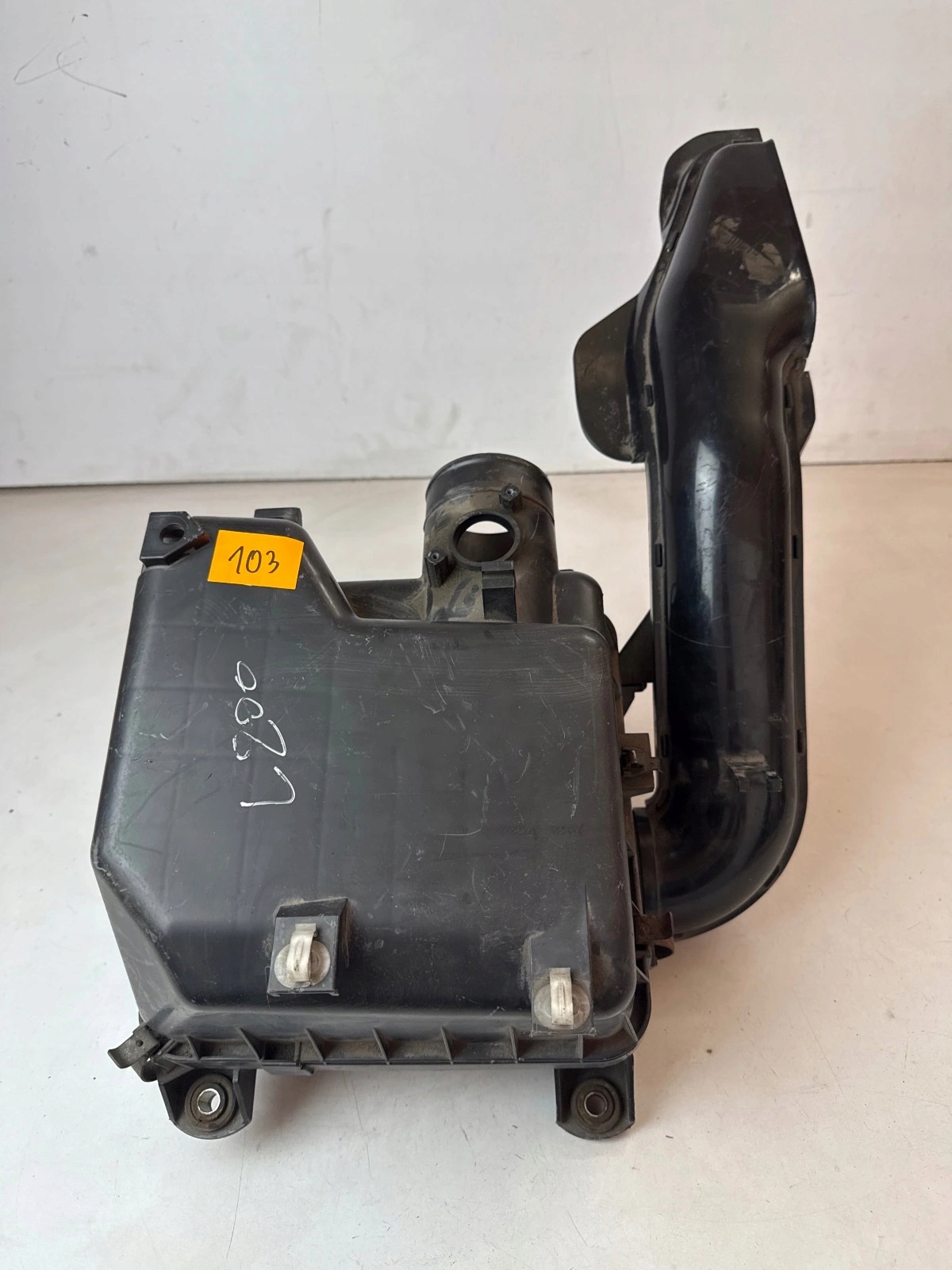 Gehäuse filter luft Mitsubishi L200 IV 2.5