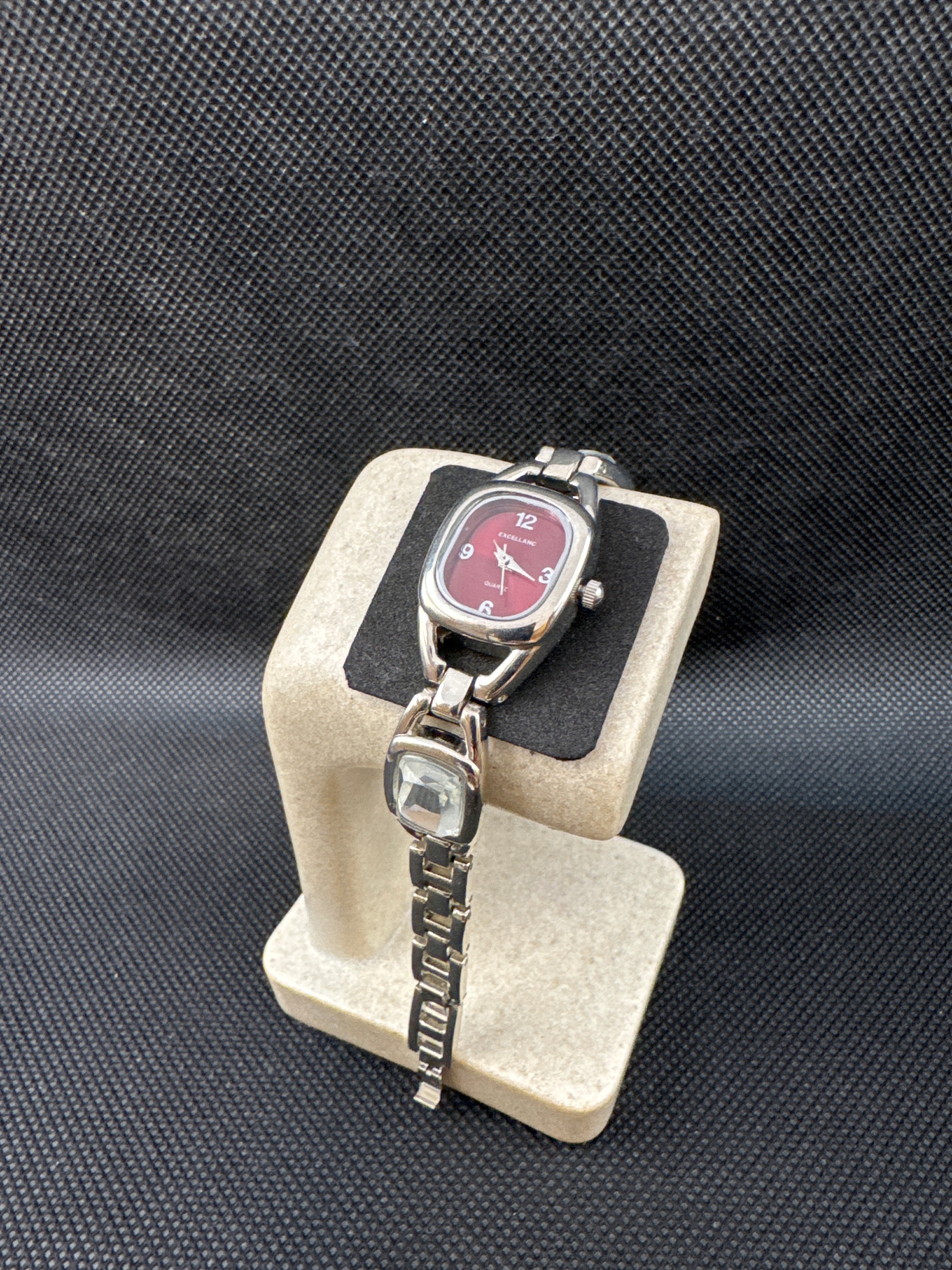 Zegarek marki Excellanc