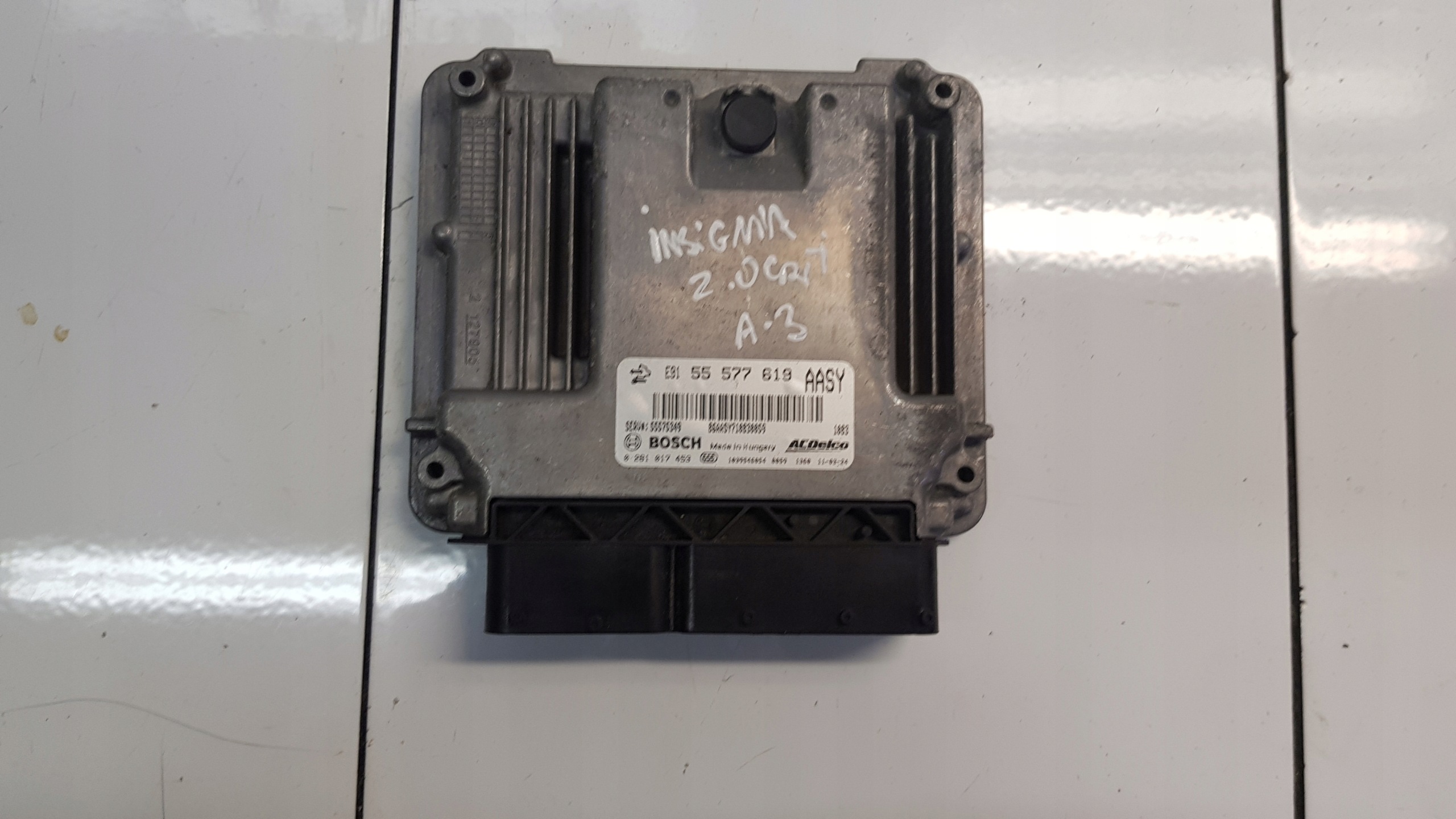 OPEL INSIGNIA 2.0CDTI počítač 55577619 0281017453