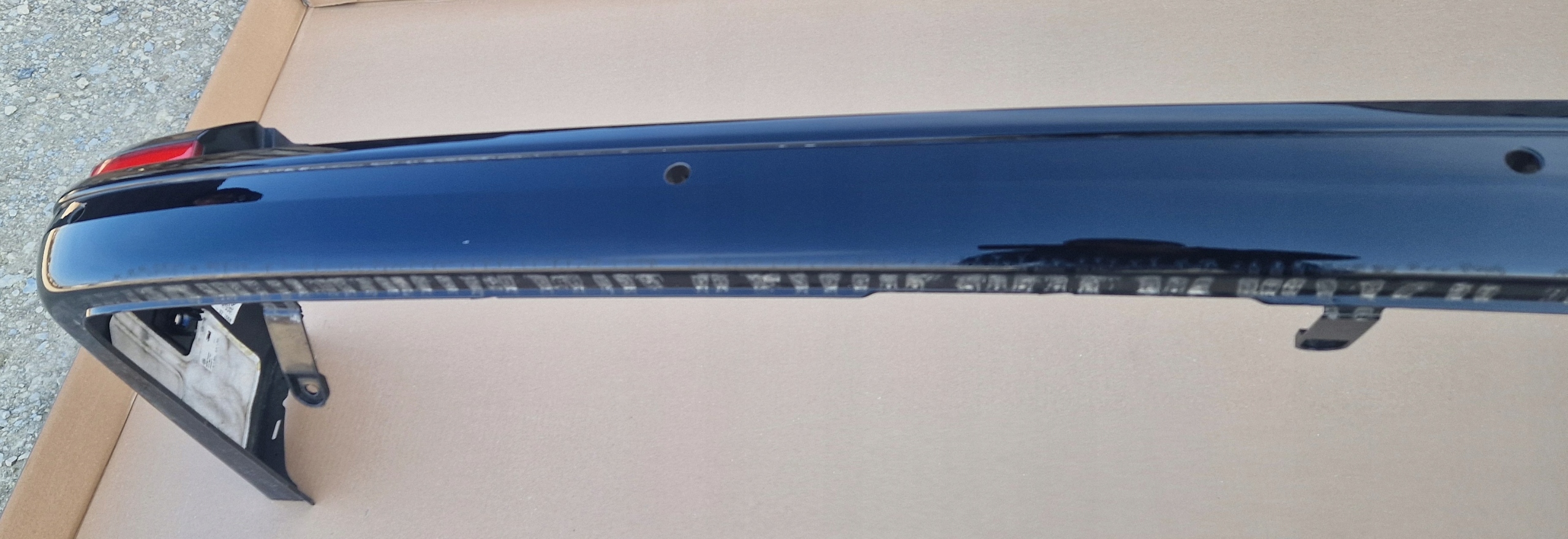 bumper VW T6.1 MULTIVAN 2019- W colour LC9X PDCX6 as new