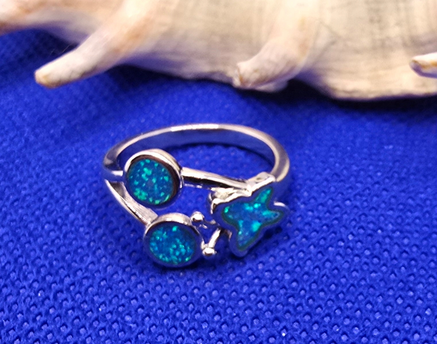 Elegantní Stříbrný Prstýnek S Modrým Opálem PR.925 3,86 g