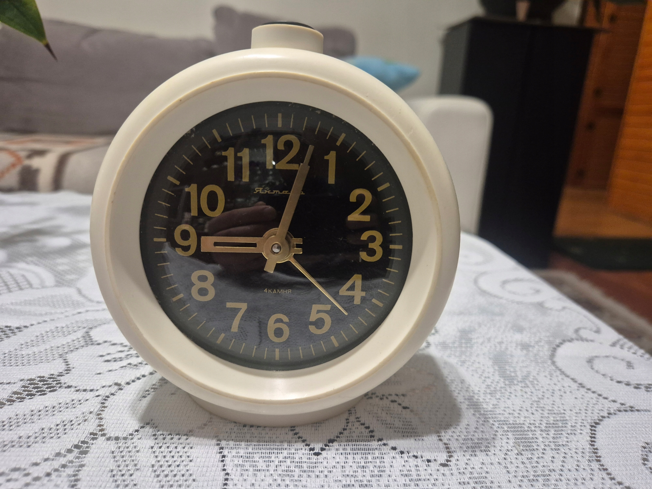 Будильник Янтарь-очень хорошее состояние