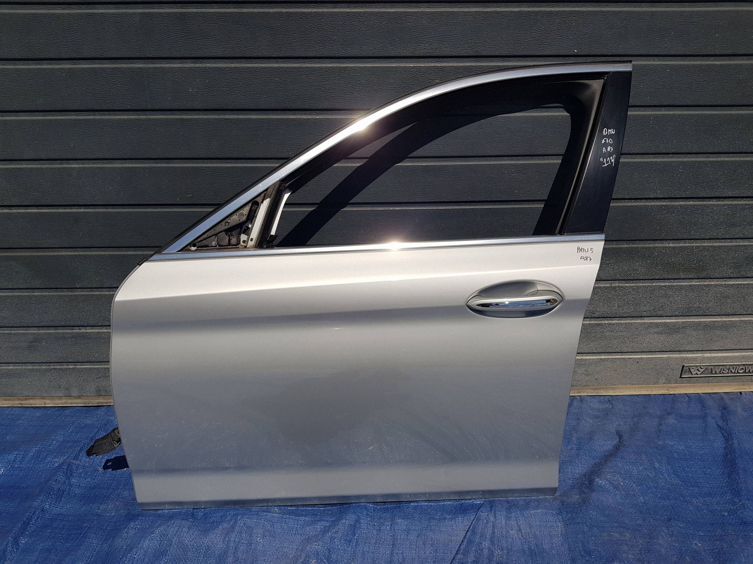 door front front left BMW 5 G30 G31 G38 A83
