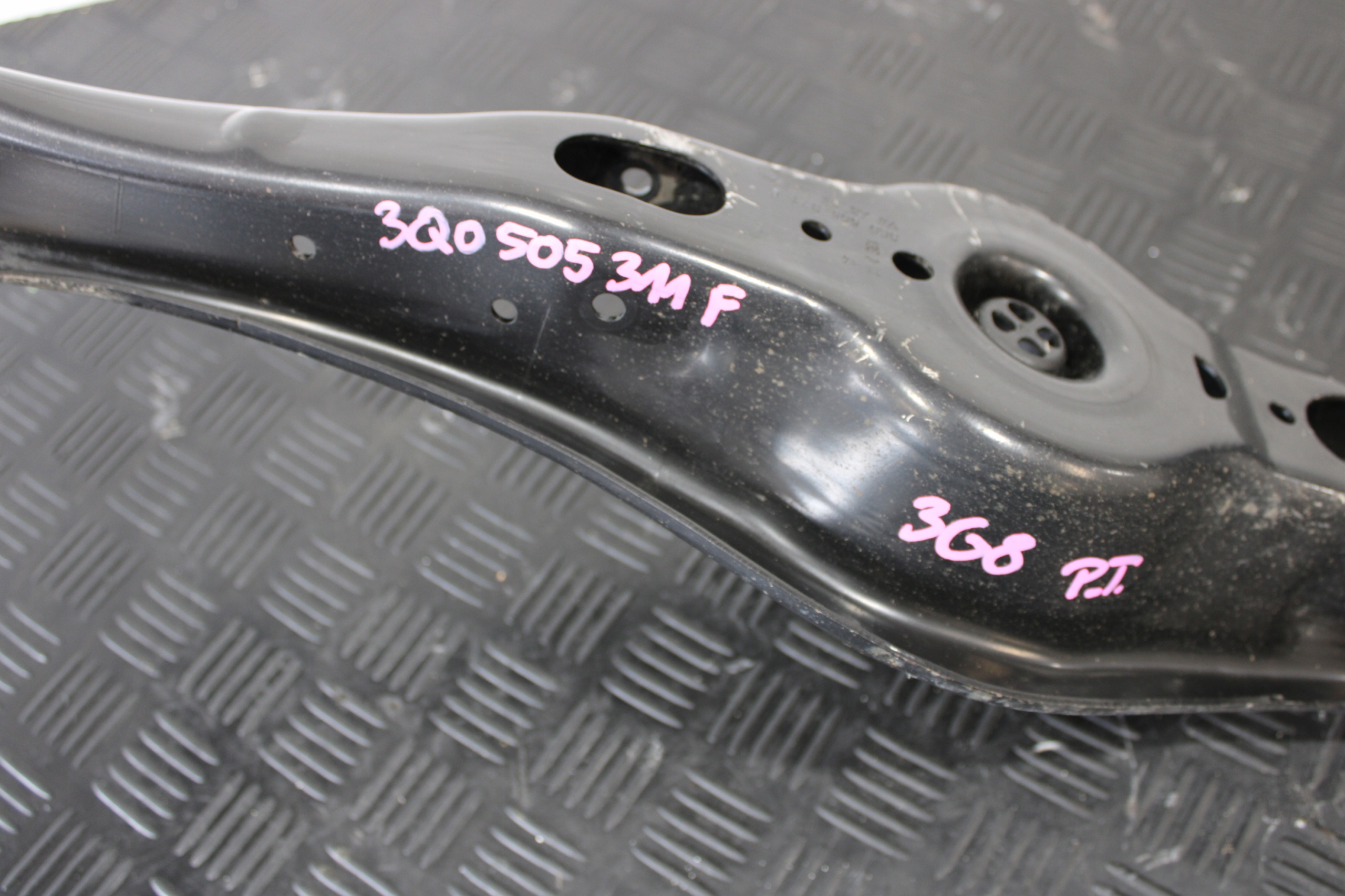 Querlenker rechts heck 3Q0505311F VW ARTEON 3G8