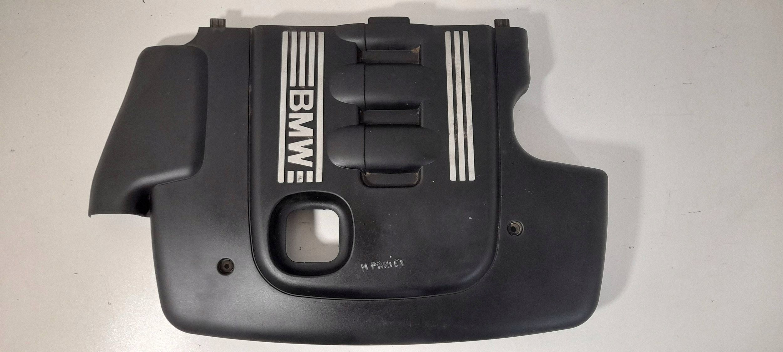 BMW 3 E90 E91 motor cover 11147789006 (DS158)
