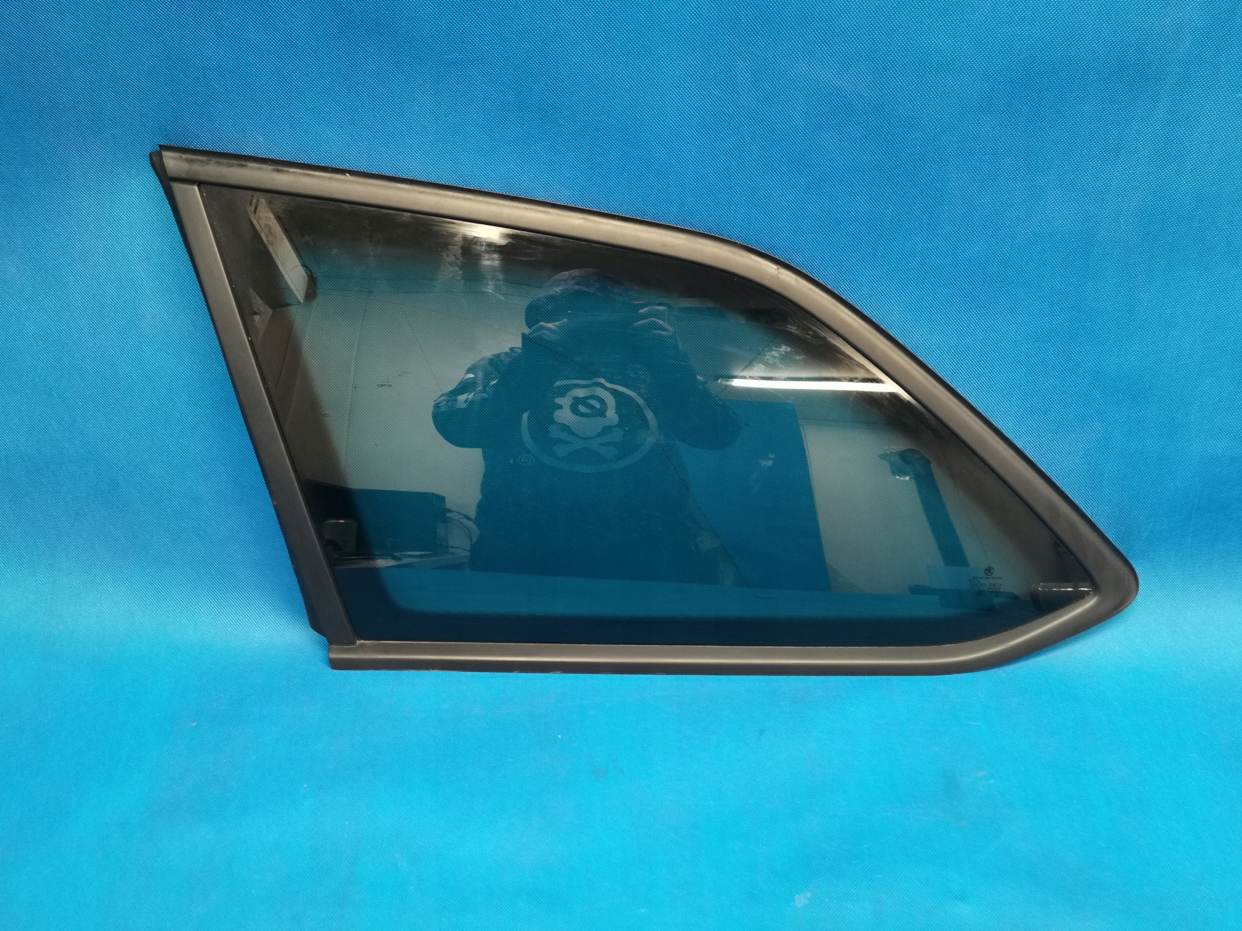 SKODA OCTAVIA 3 III LIFT 2020R SZYBA LEWY TYŁ KAROSERYJNA 5E9845297Q AS3