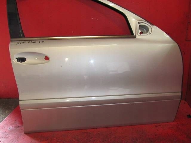 MERCEDES W211 E-KLASA door right front front silver C744 744