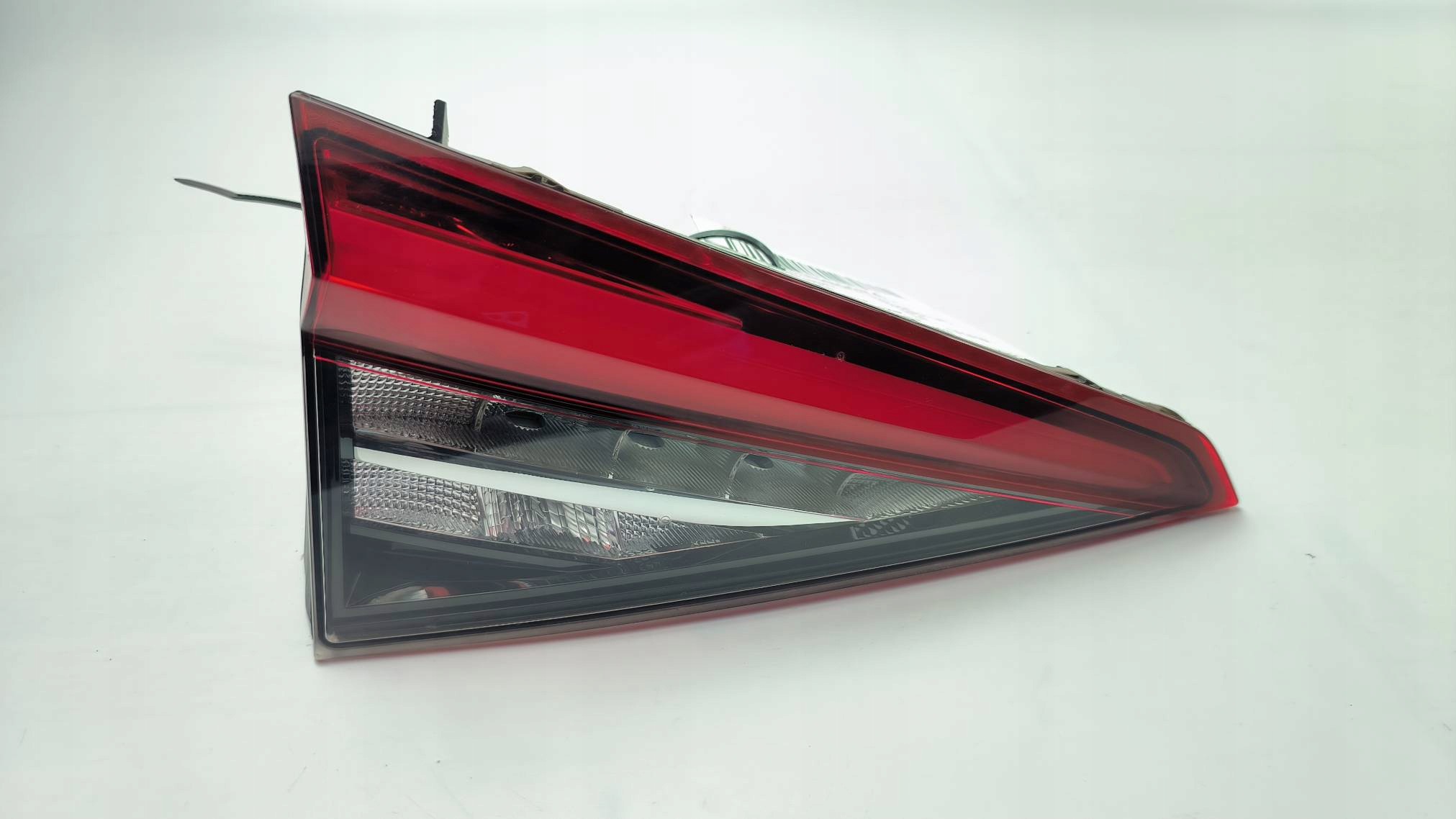 light left rear part 565945307B SKODA KODIAQ and LIFT